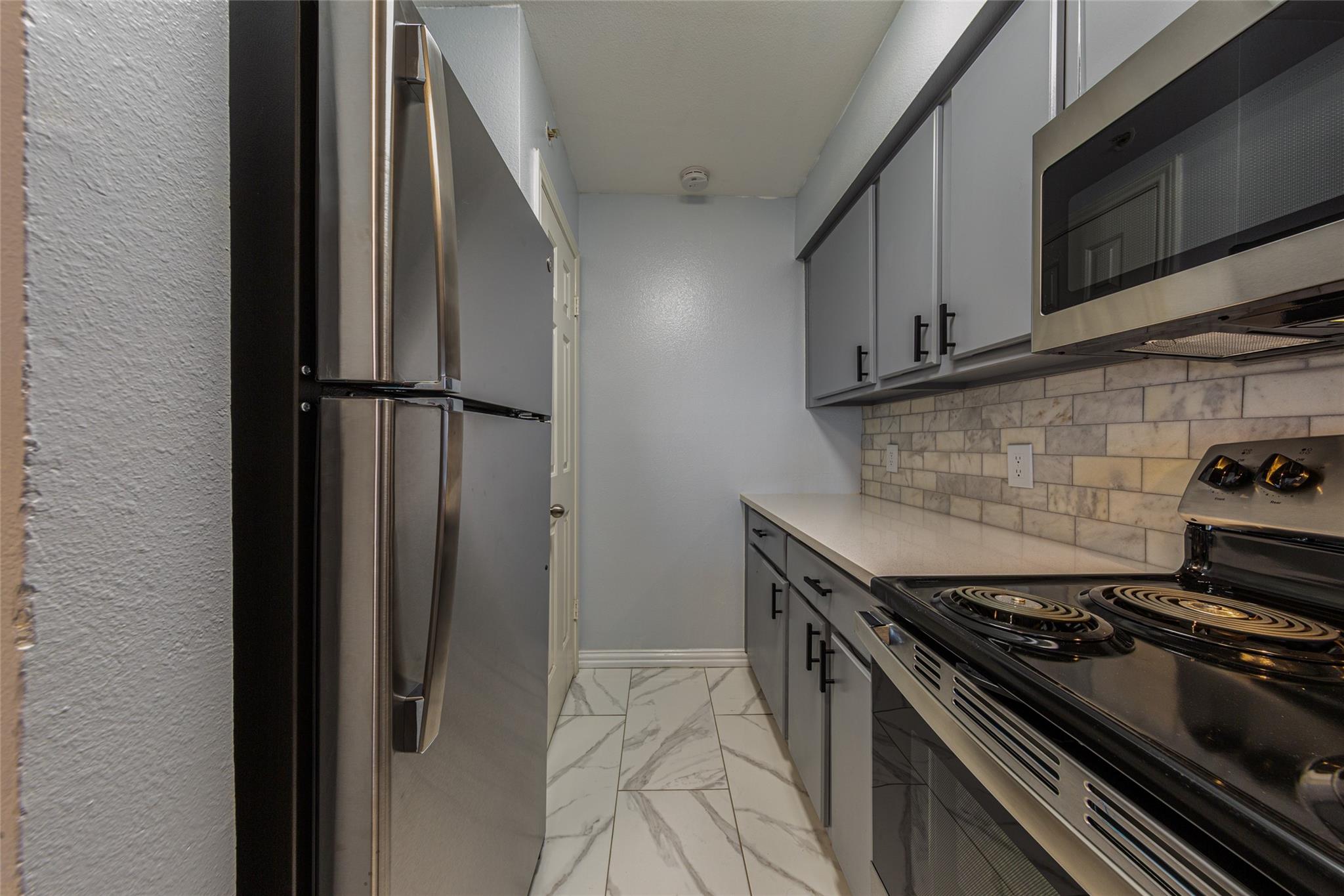 501 W 26th St # 103, Austin, TX 78705