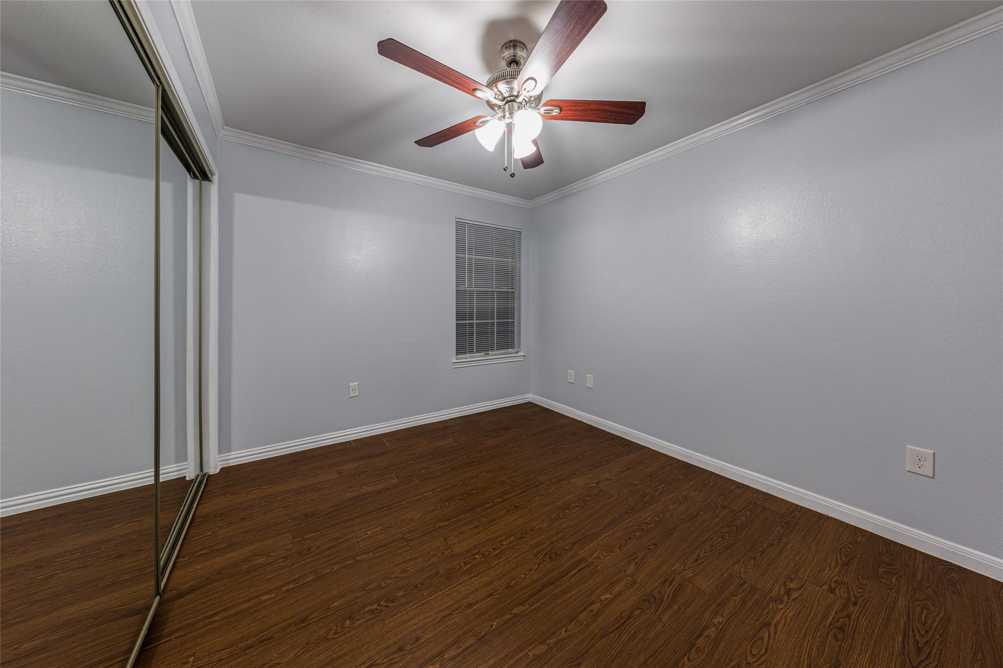 501 W 26th St # 103, Austin, TX 78705
