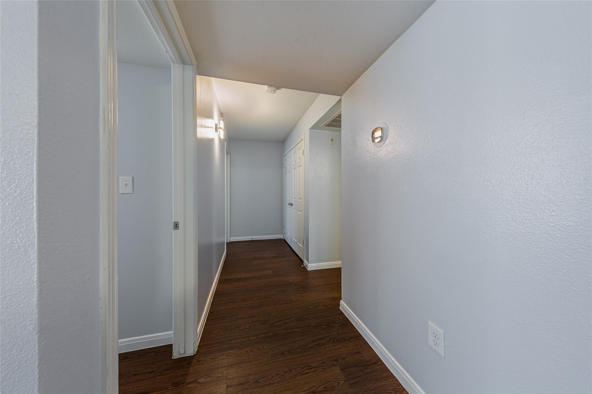 501 W 26th St # 103, Austin, TX 78705