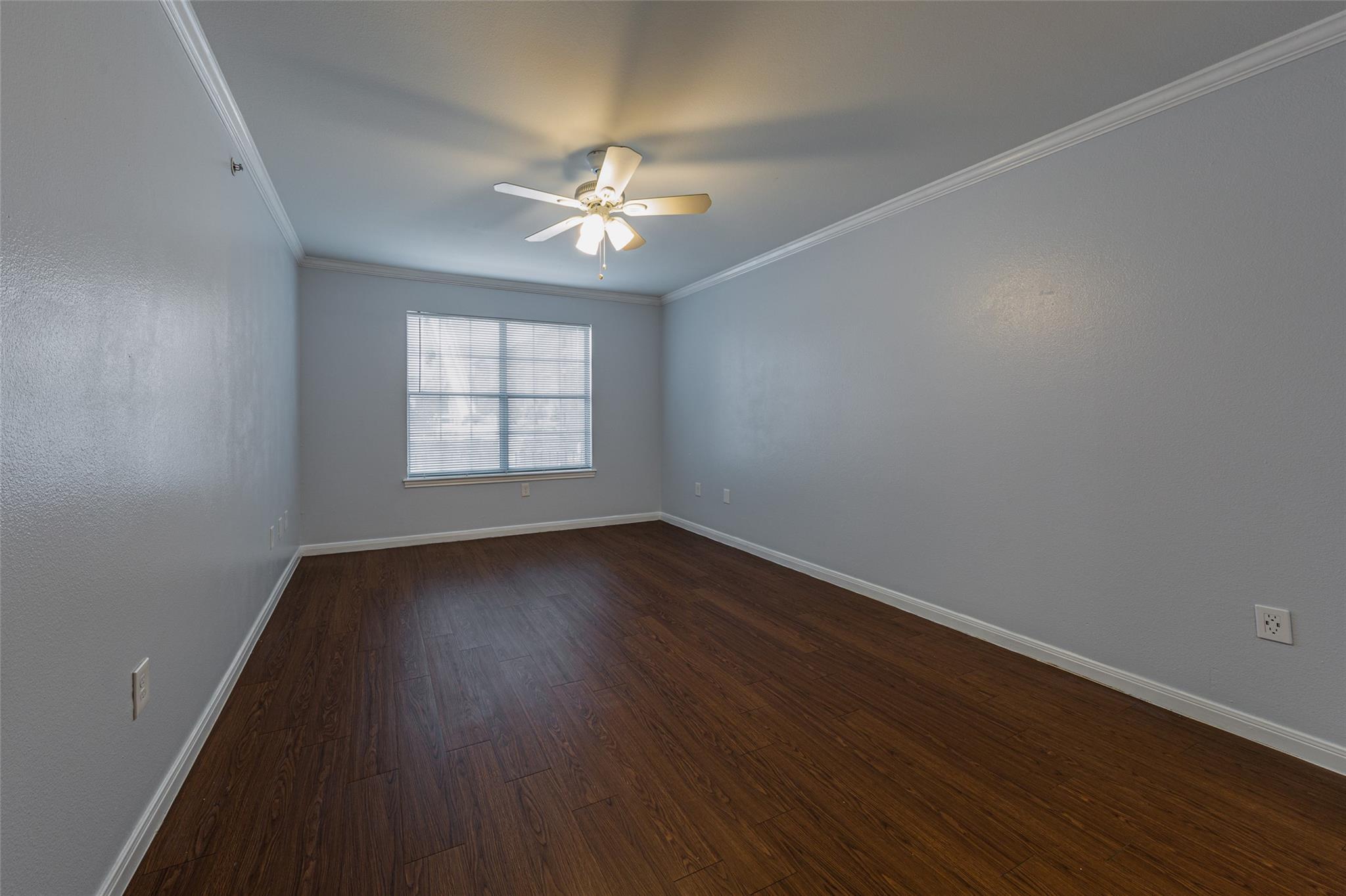 501 W 26th St # 103, Austin, TX 78705