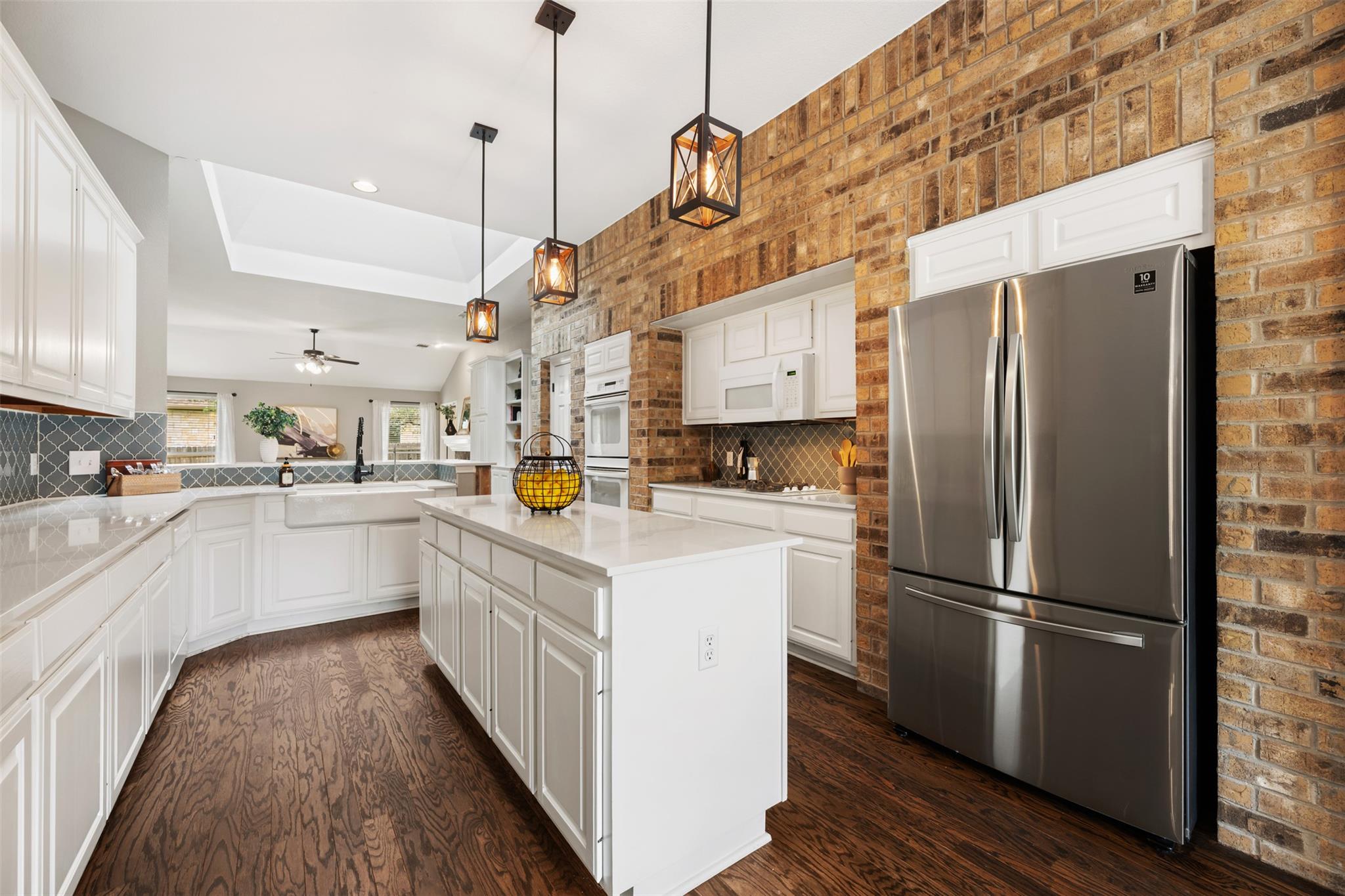 9008 Braesgate Cv, Austin, TX 78717