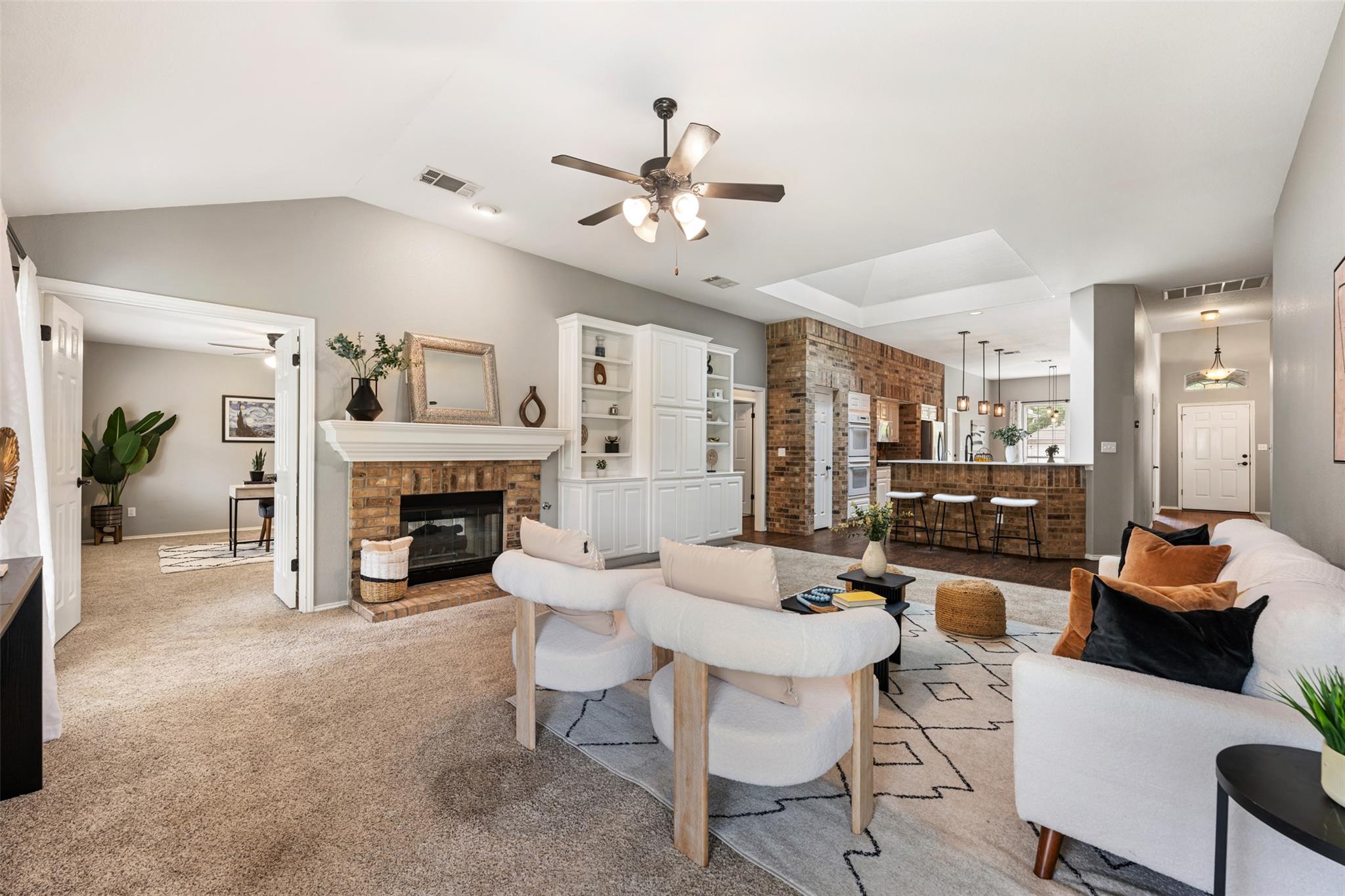 9008 Braesgate Cv, Austin, TX 78717