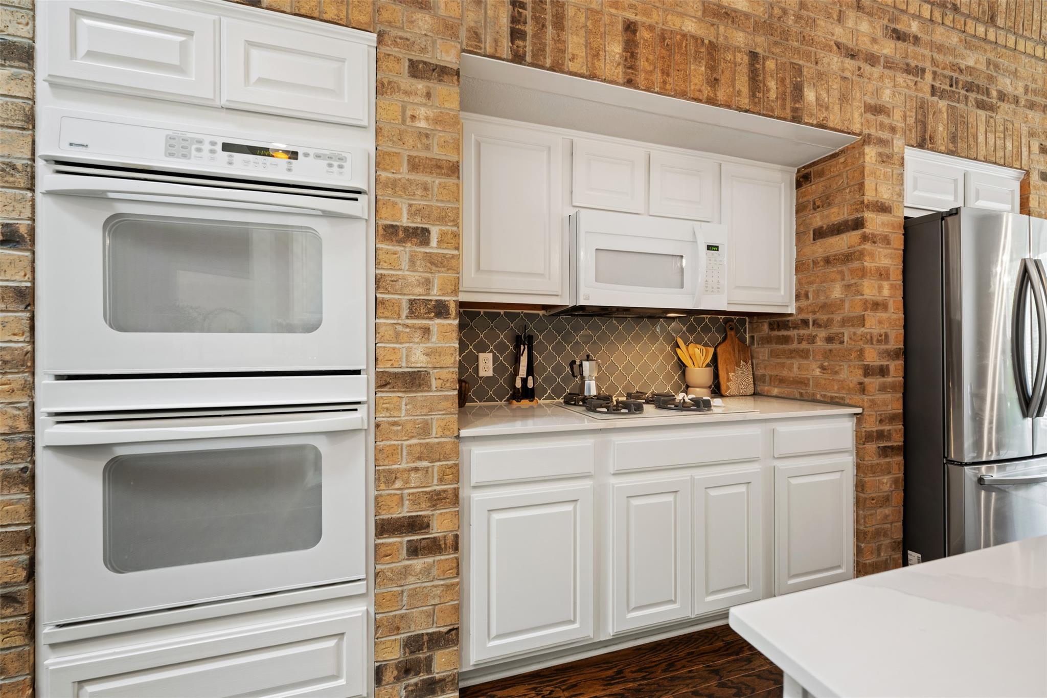 9008 Braesgate Cv, Austin, TX 78717