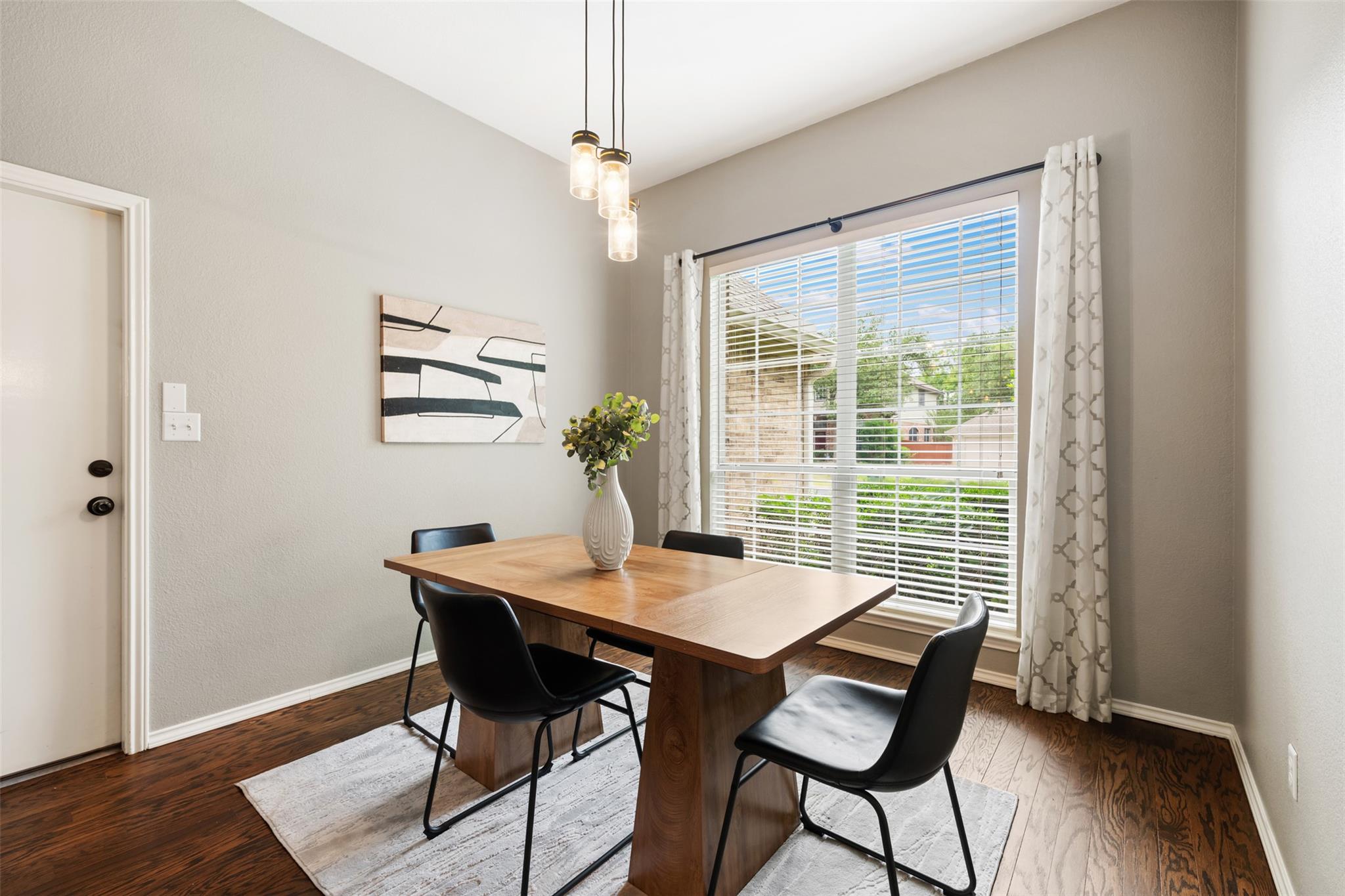 9008 Braesgate Cv, Austin, TX 78717