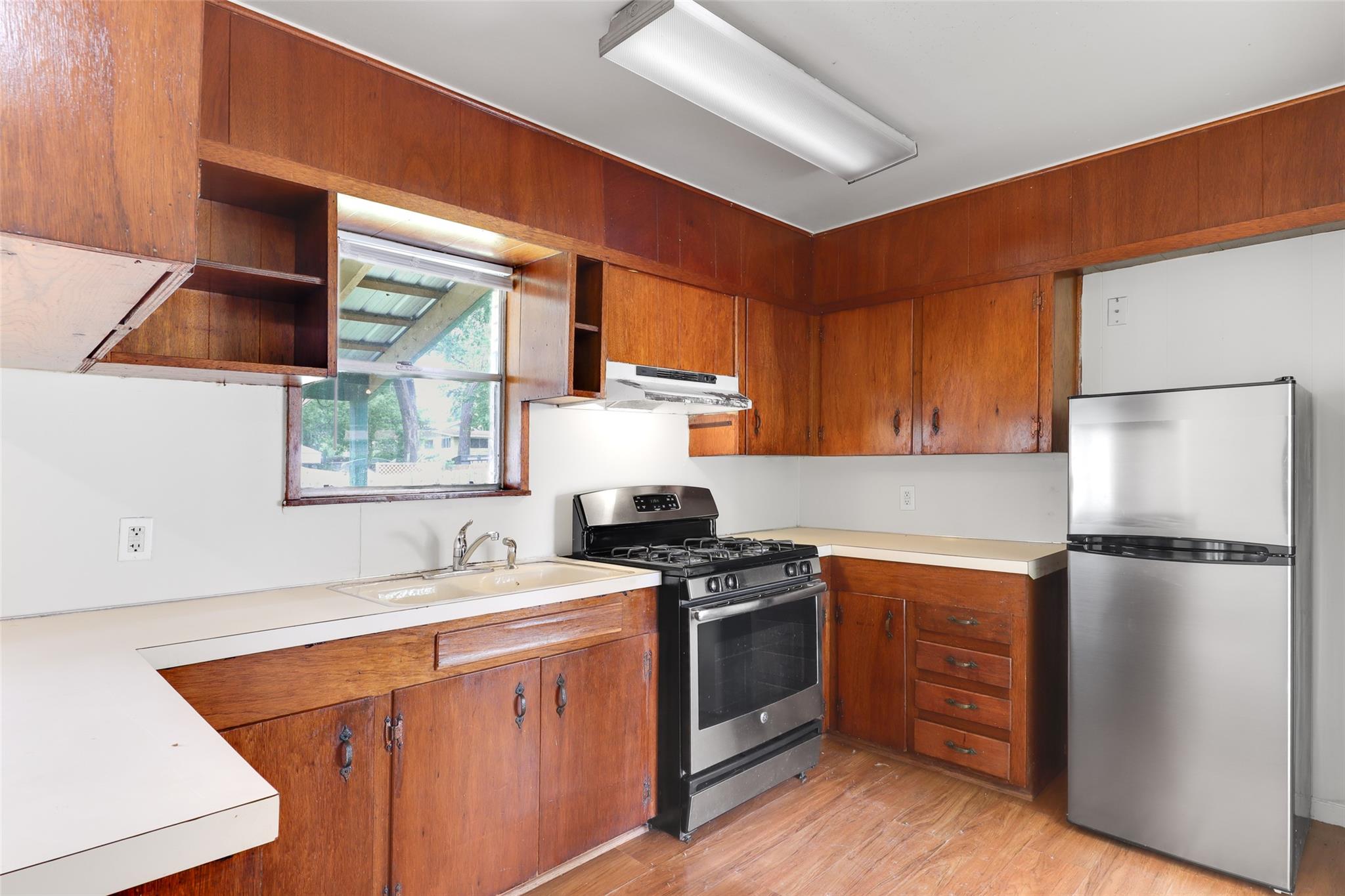 1800 Rhodes Rd, Austin, TX 78721