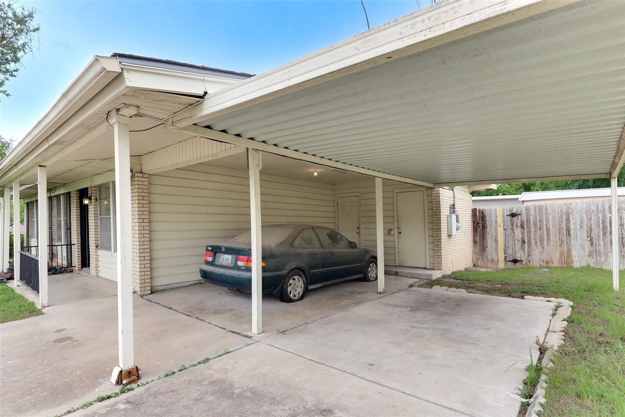 1800 Rhodes Rd, Austin, TX 78721
