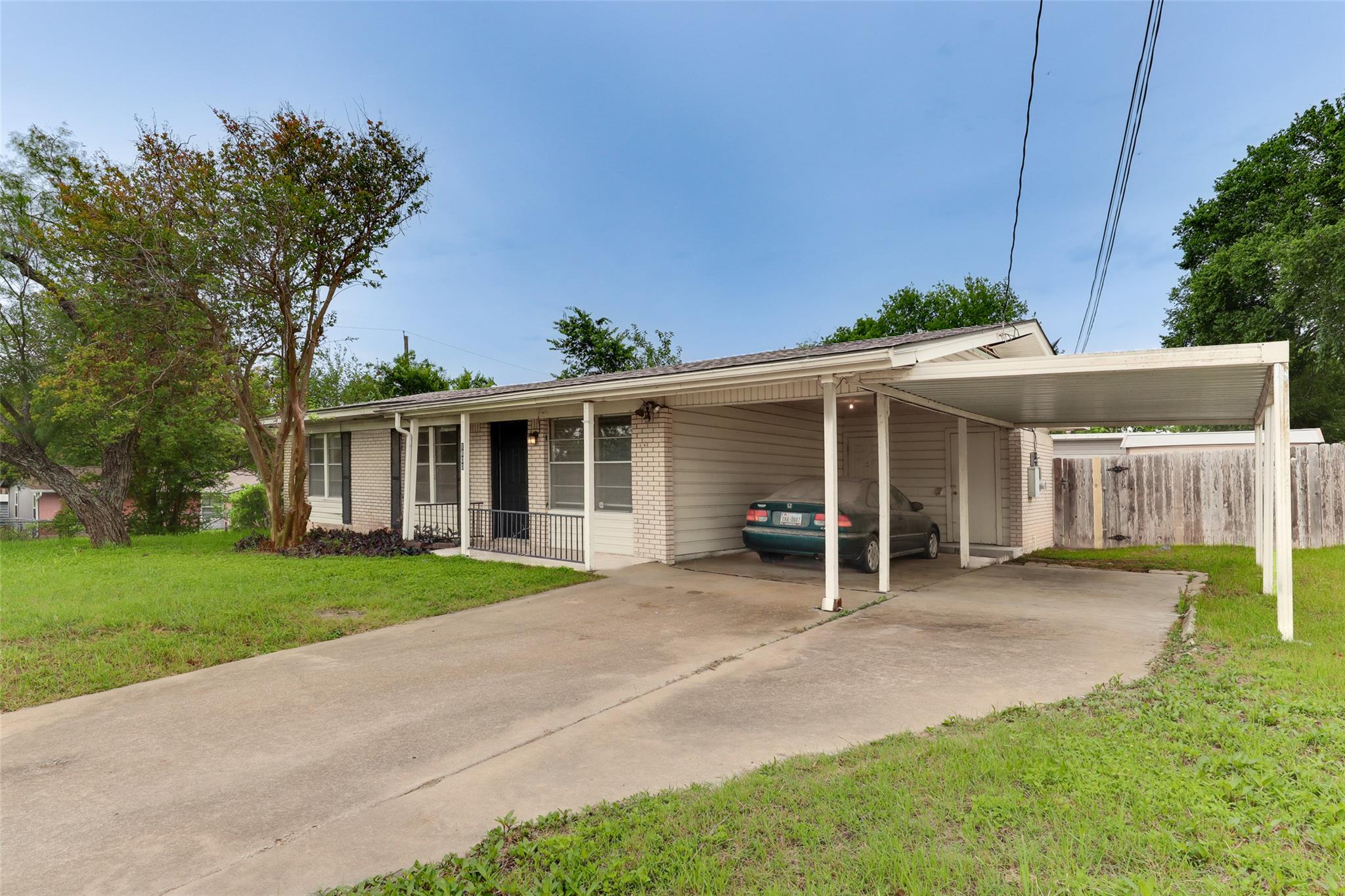1800 Rhodes Rd, Austin, TX 78721