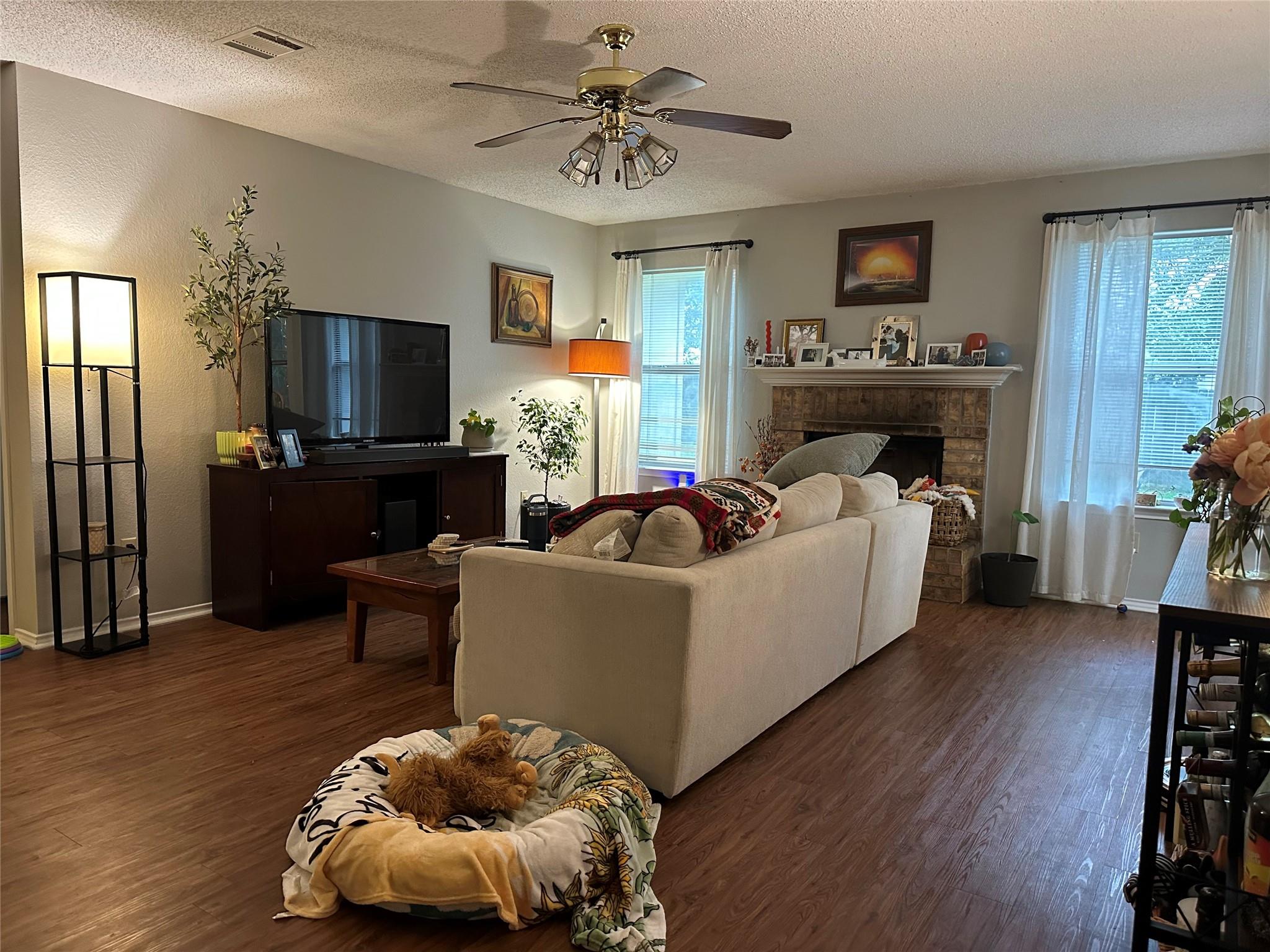 1707 Timberwood Dr, Cedar Park, TX 78613