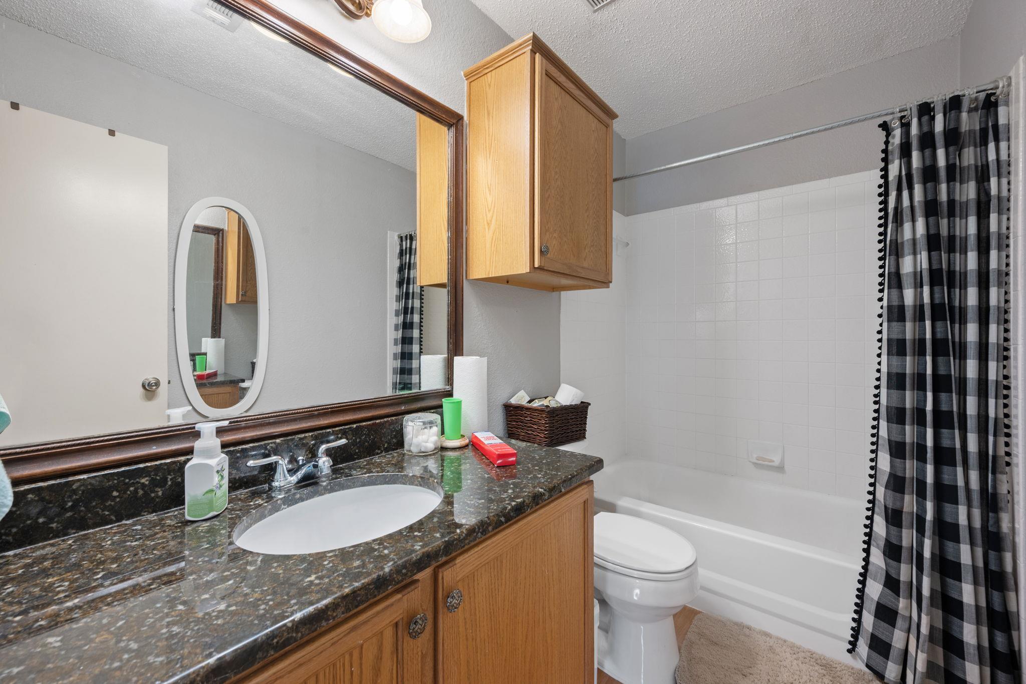 20409 Southbend St, Lago Vista, TX 78645