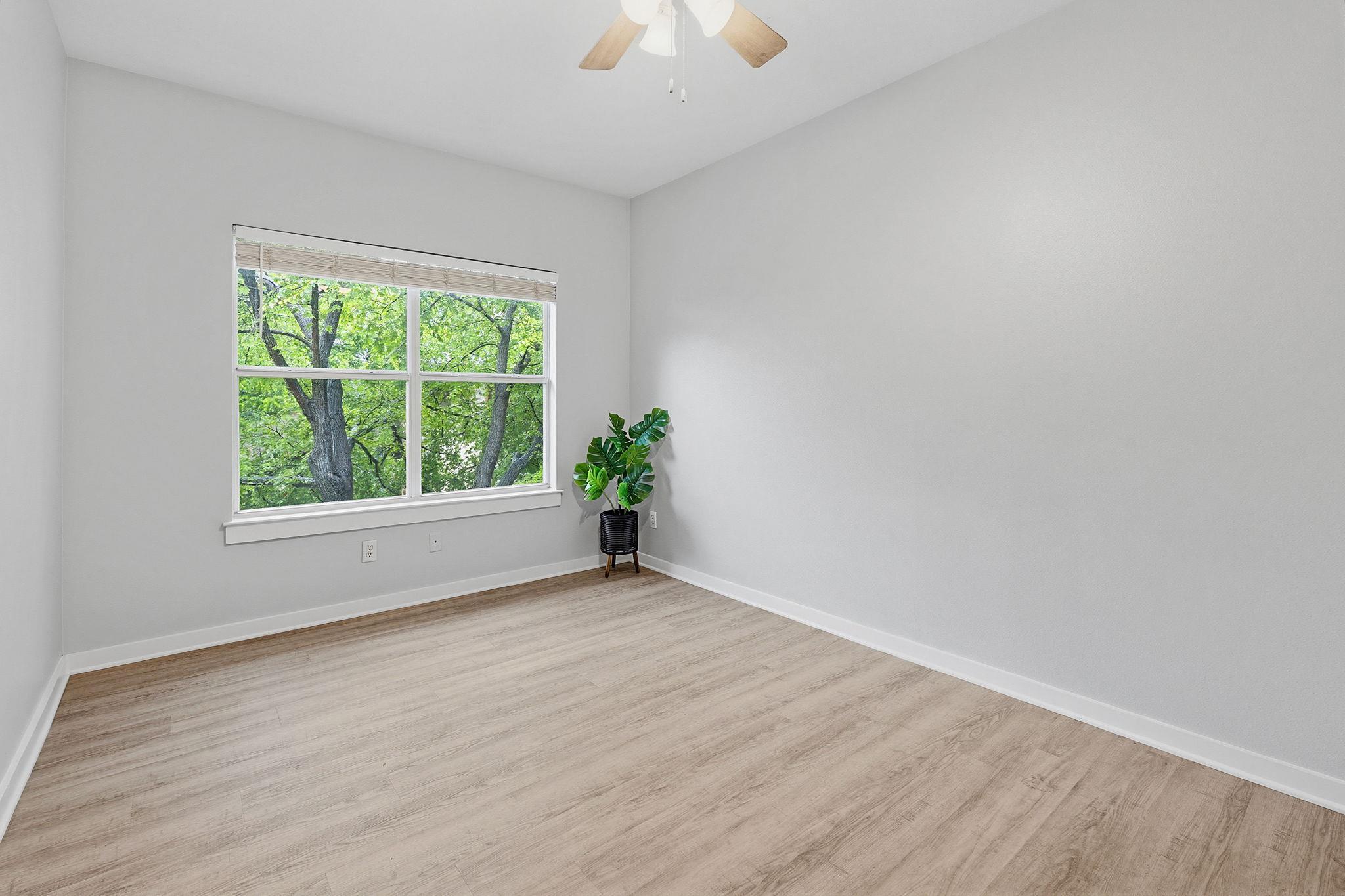 2106 Cullen Ave # 206, Austin, TX 78757