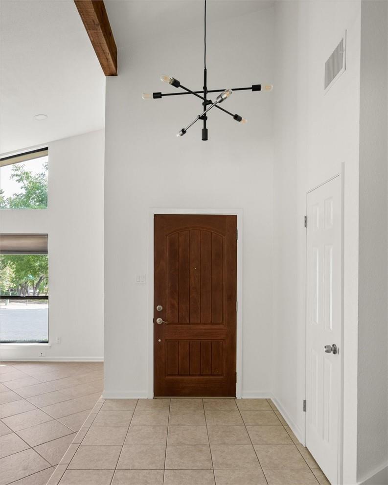 6100 Danwood Dr, Austin, TX 78759
