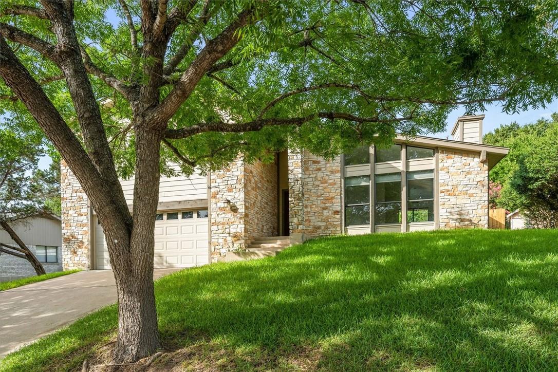 6100 Danwood Dr, Austin, TX 78759