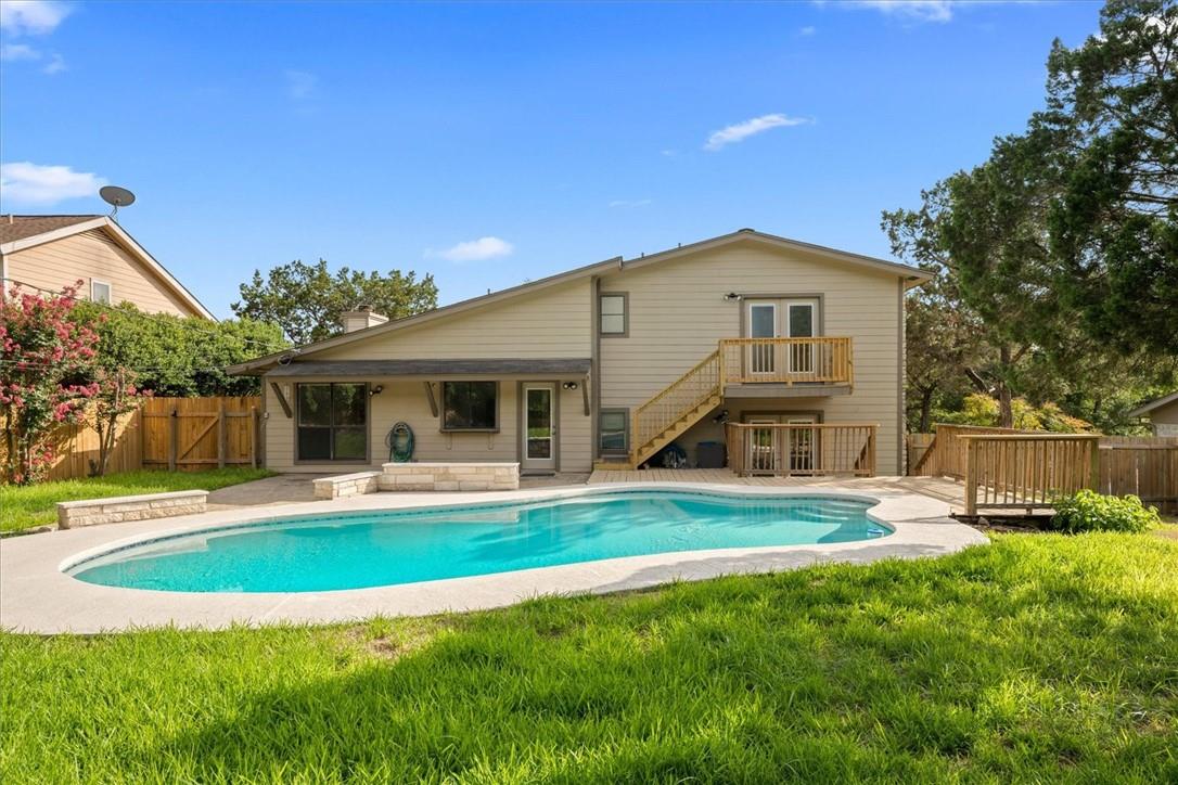 6100 Danwood Dr, Austin, TX 78759
