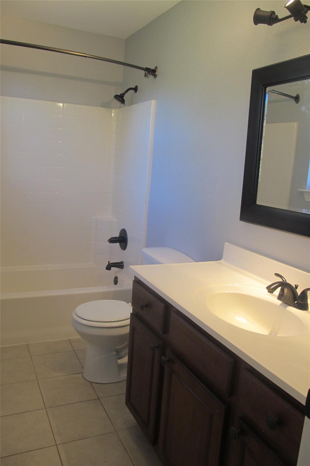 2805 E 22nd St # B, Austin, TX 78722