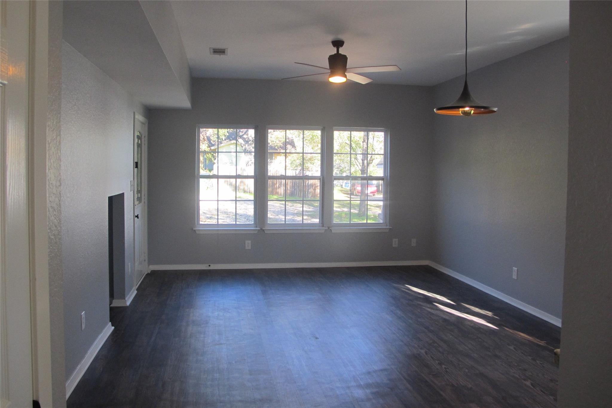 2805 E 22nd St # B, Austin, TX 78722
