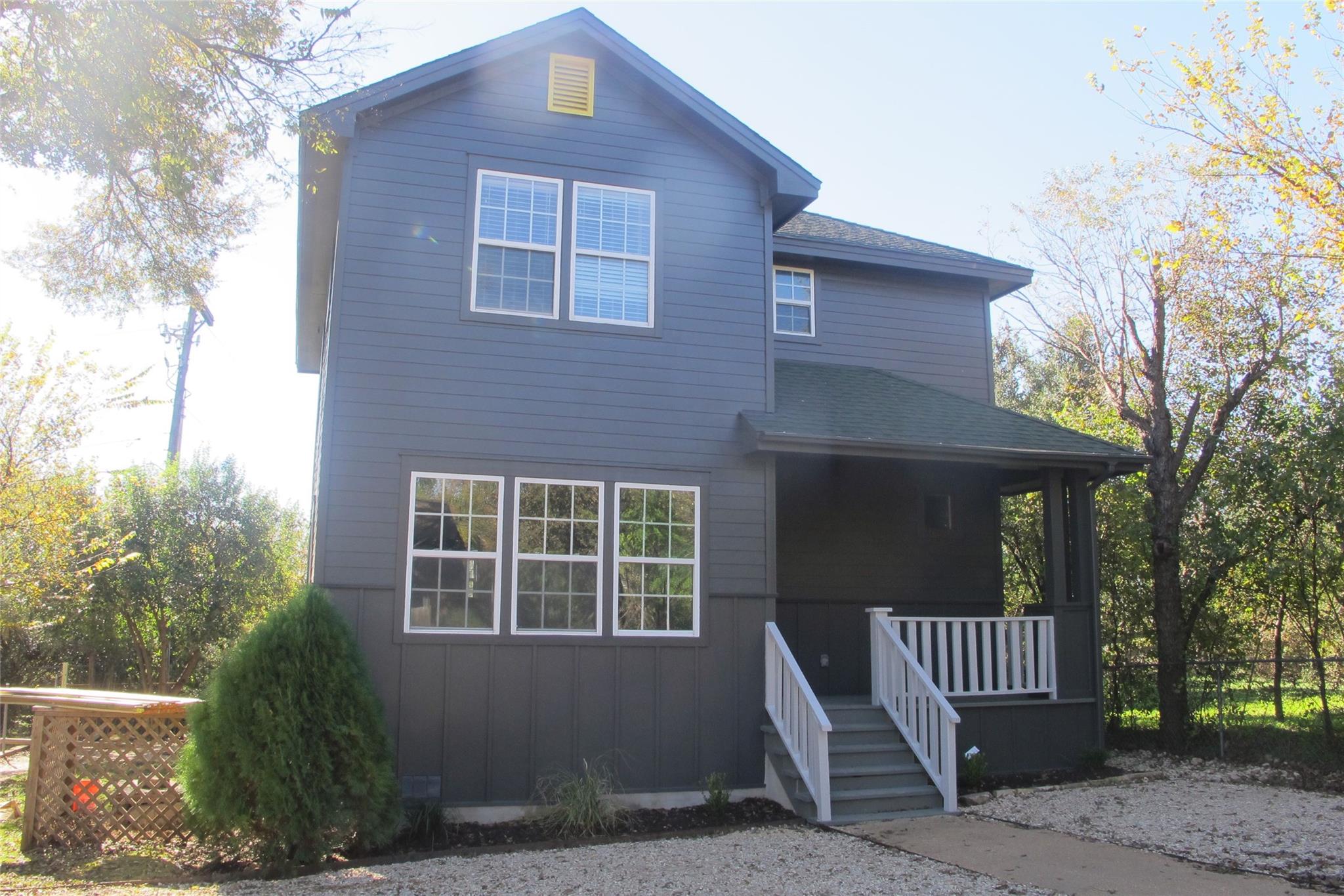 2805 E 22nd St # B, Austin, TX 78722