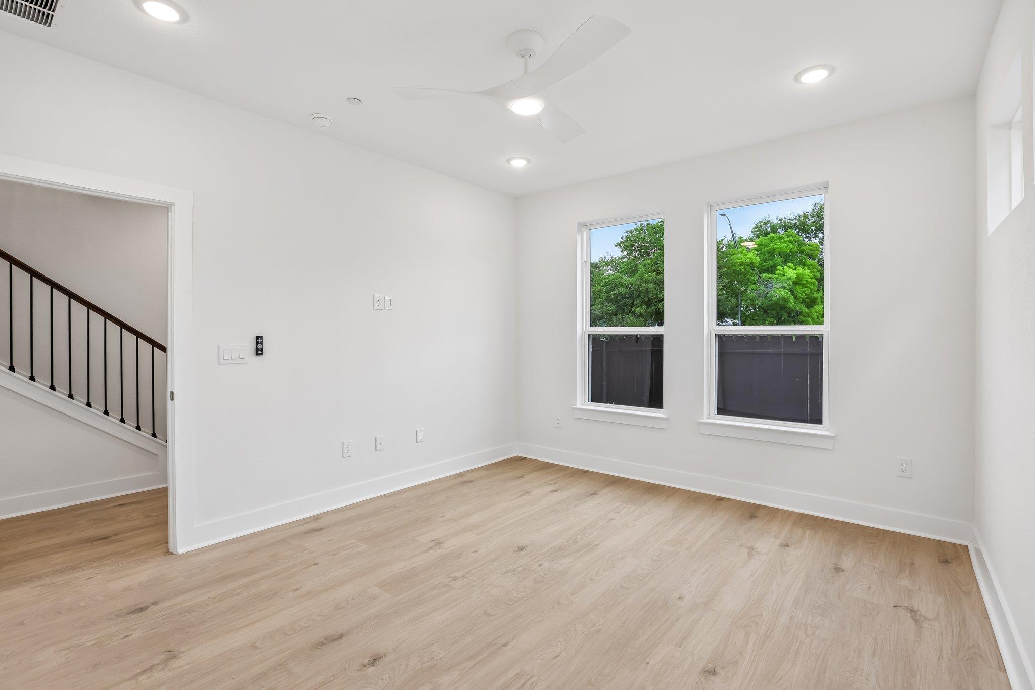 200 W 56th St # 1104, Austin, TX 78751