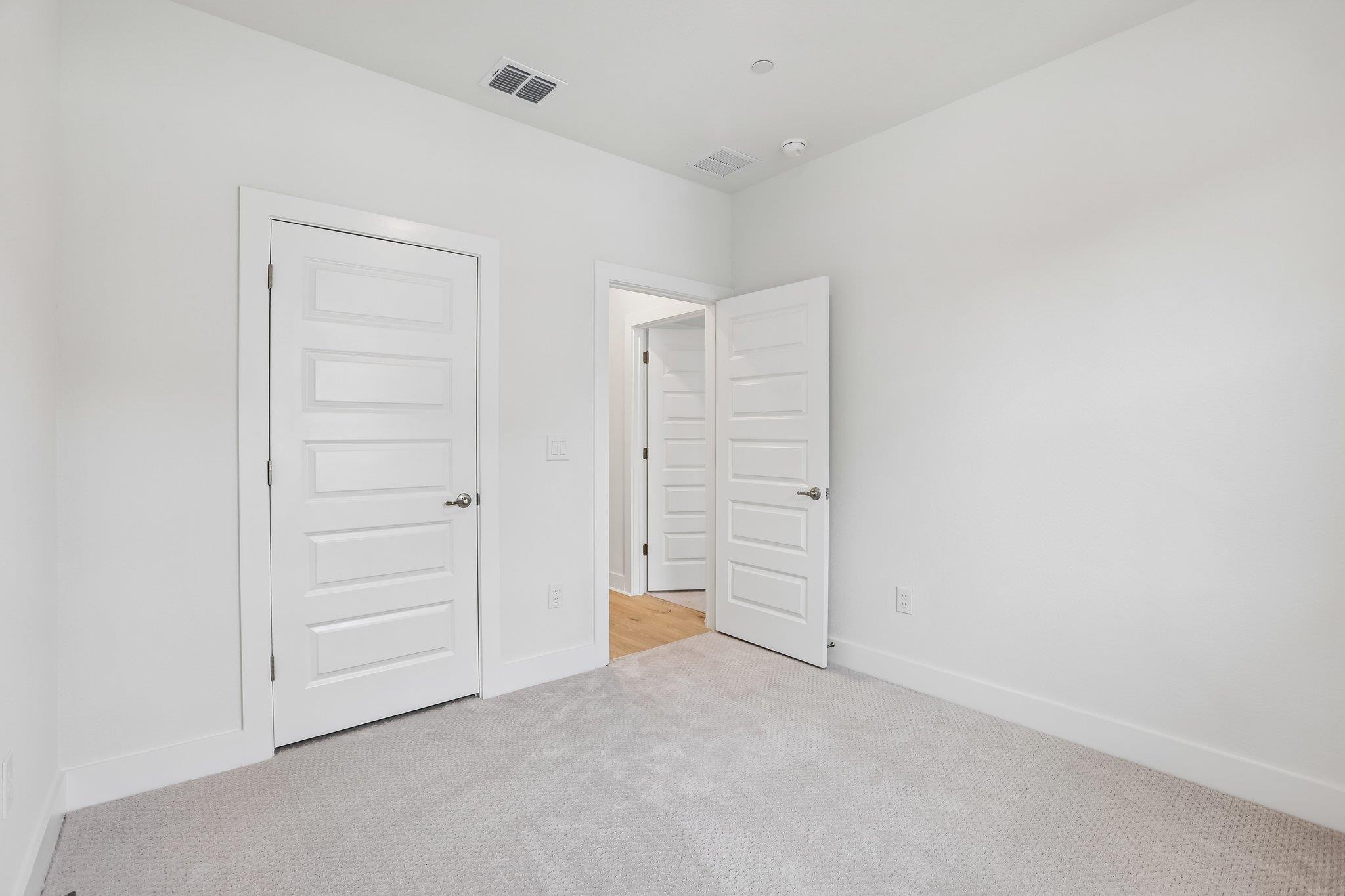 200 W 56th St # 1104, Austin, TX 78751