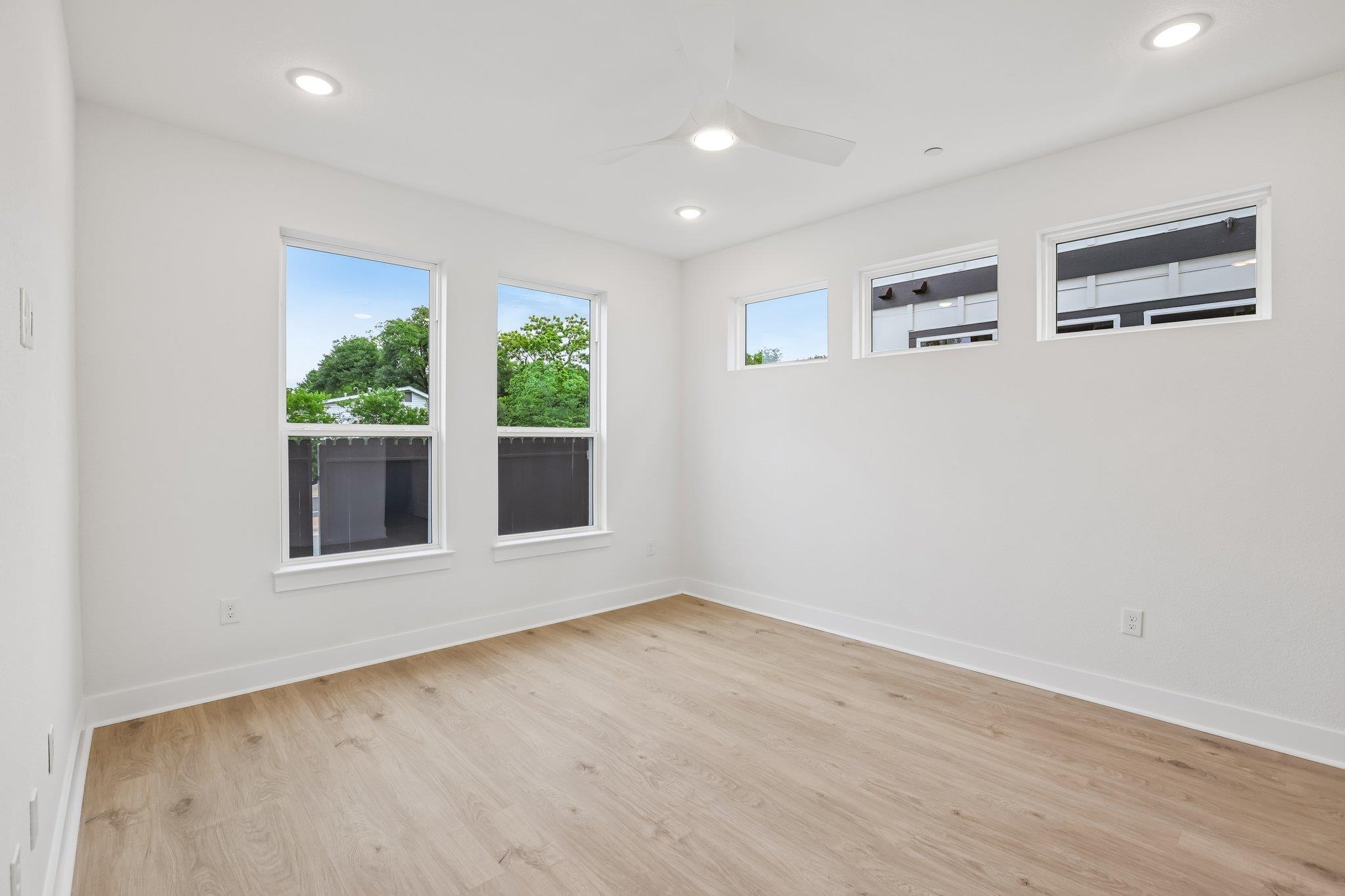200 W 56th St # 1104, Austin, TX 78751