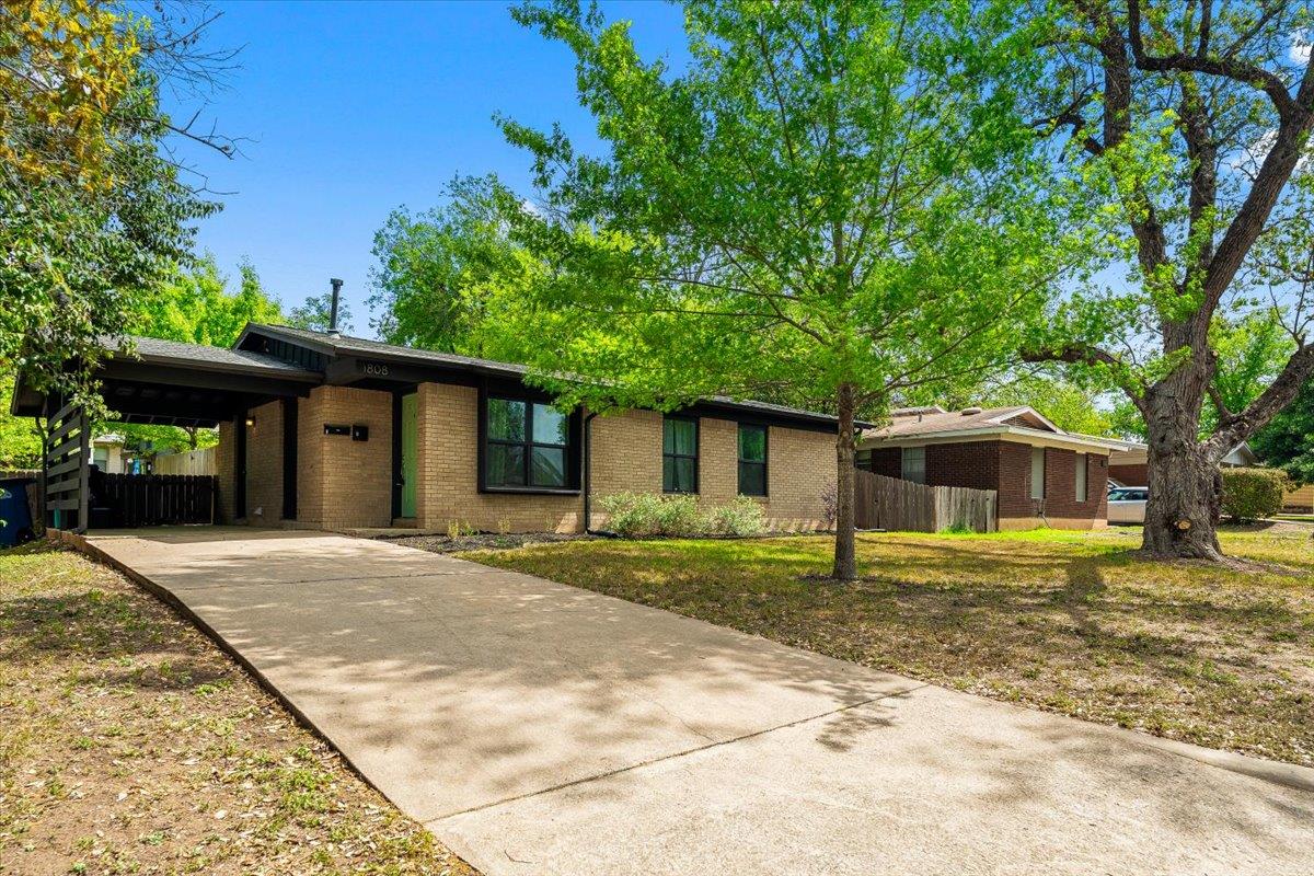 1808 Forest Hill Dr, Austin, TX 78745