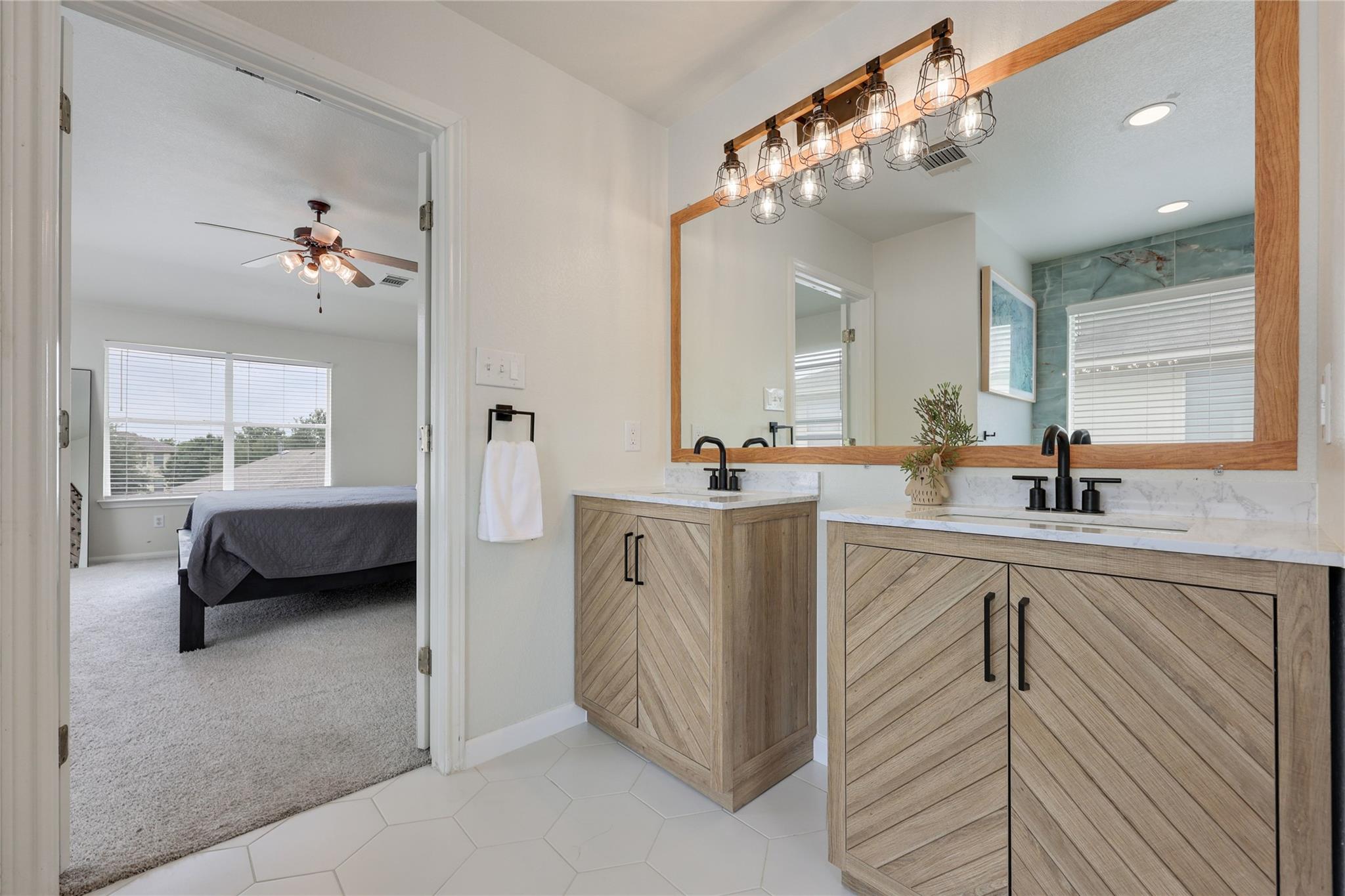 11117 Harvest Time Dr, Austin, TX 78754