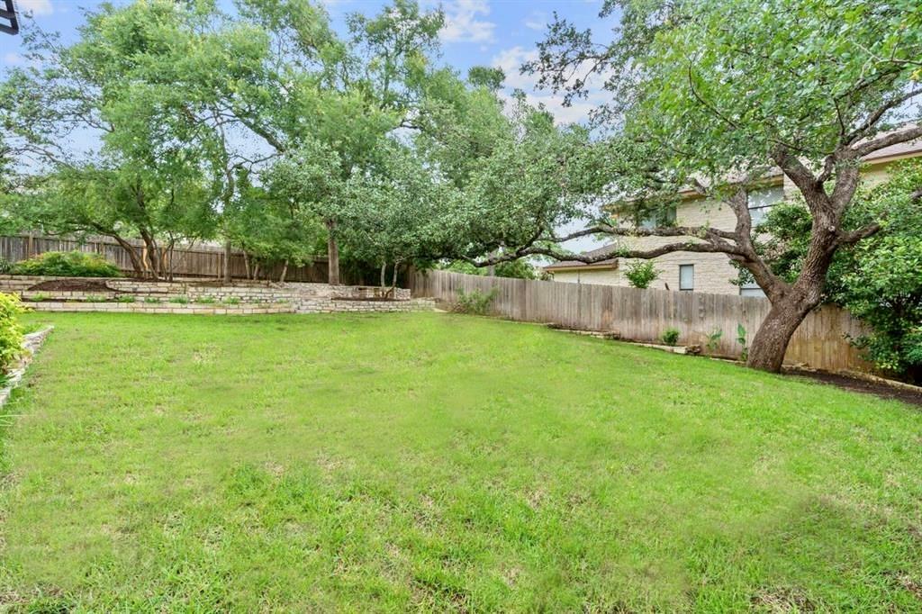 10511 Tweedsmuir Dr, Austin, TX 78750