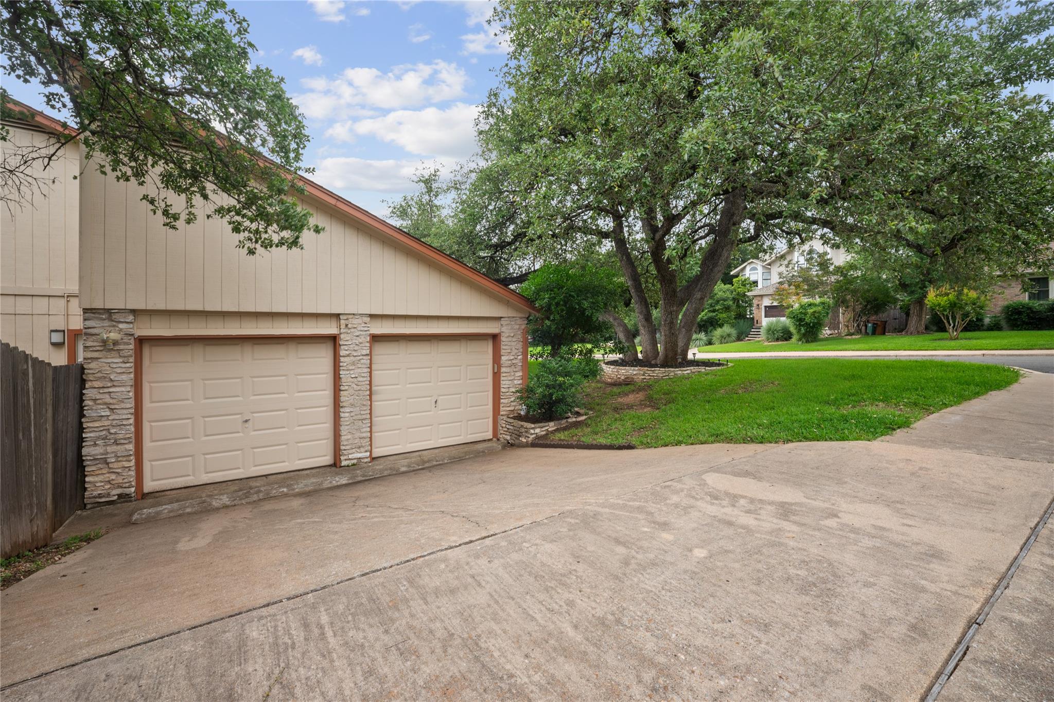 10511 Tweedsmuir Dr, Austin, TX 78750