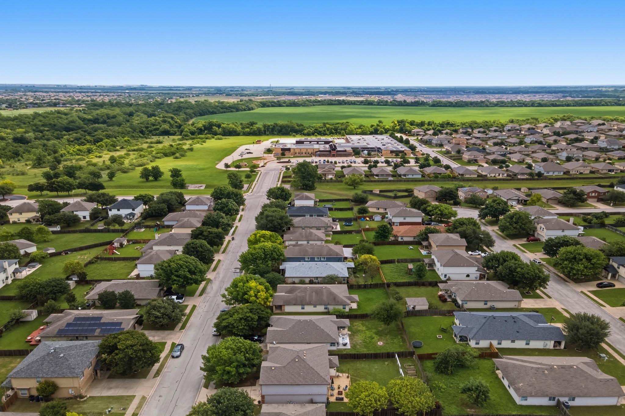 605 Holbrooke St, Hutto, TX 78634