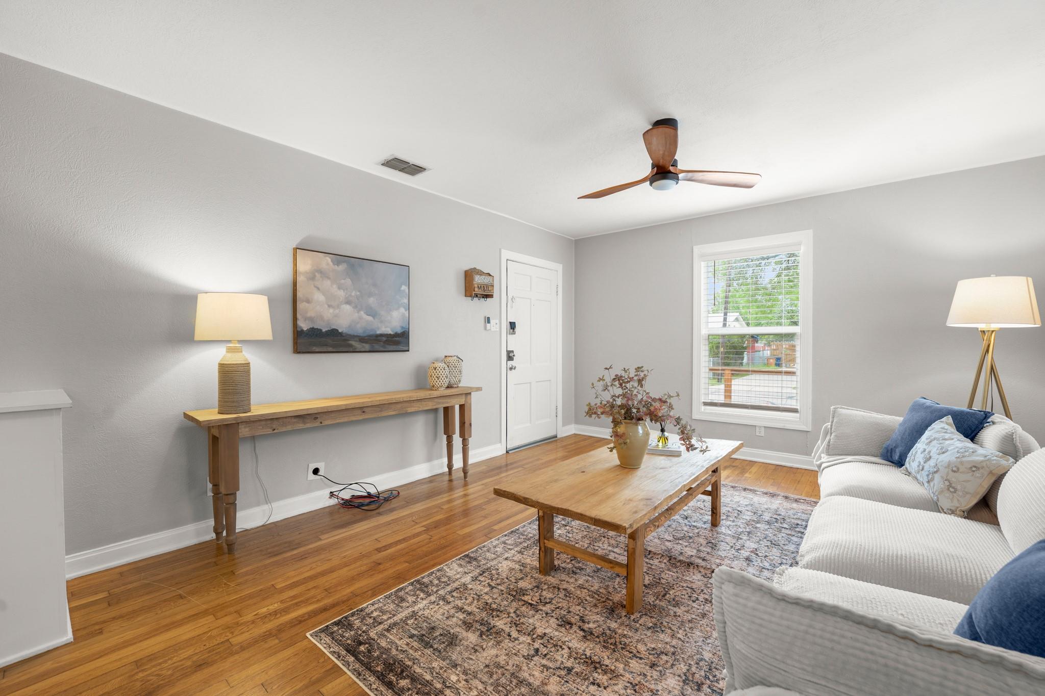 1504 Ullrich Ave, Austin, TX 78756
