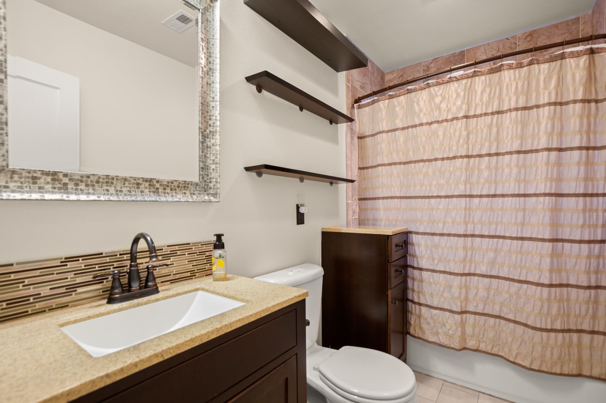 1504 Ullrich Ave, Austin, TX 78756