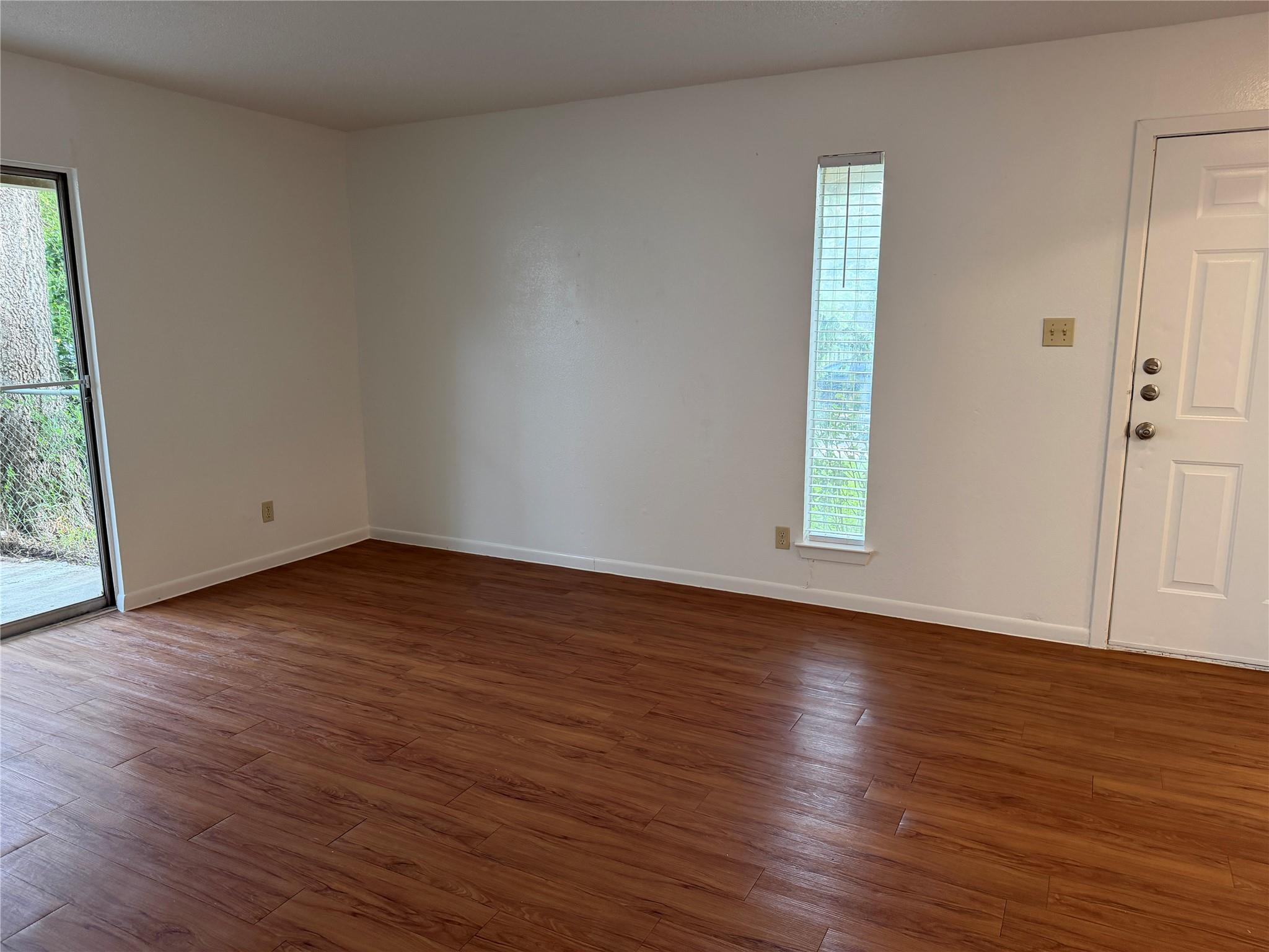 4714 Creek Bend Dr, Austin, TX 78744