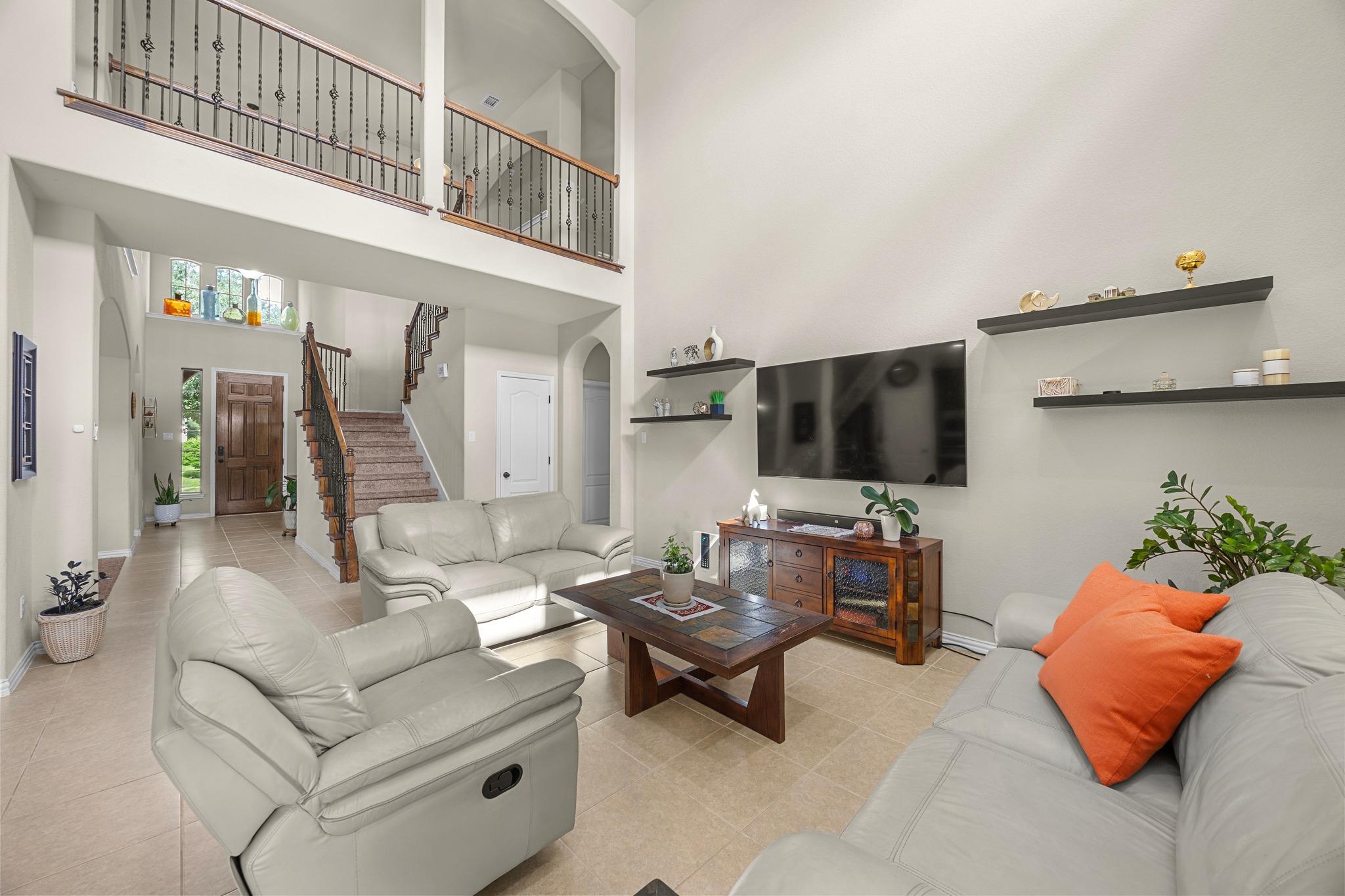 1955 Kempwood Loop, Round Rock, TX 78665
