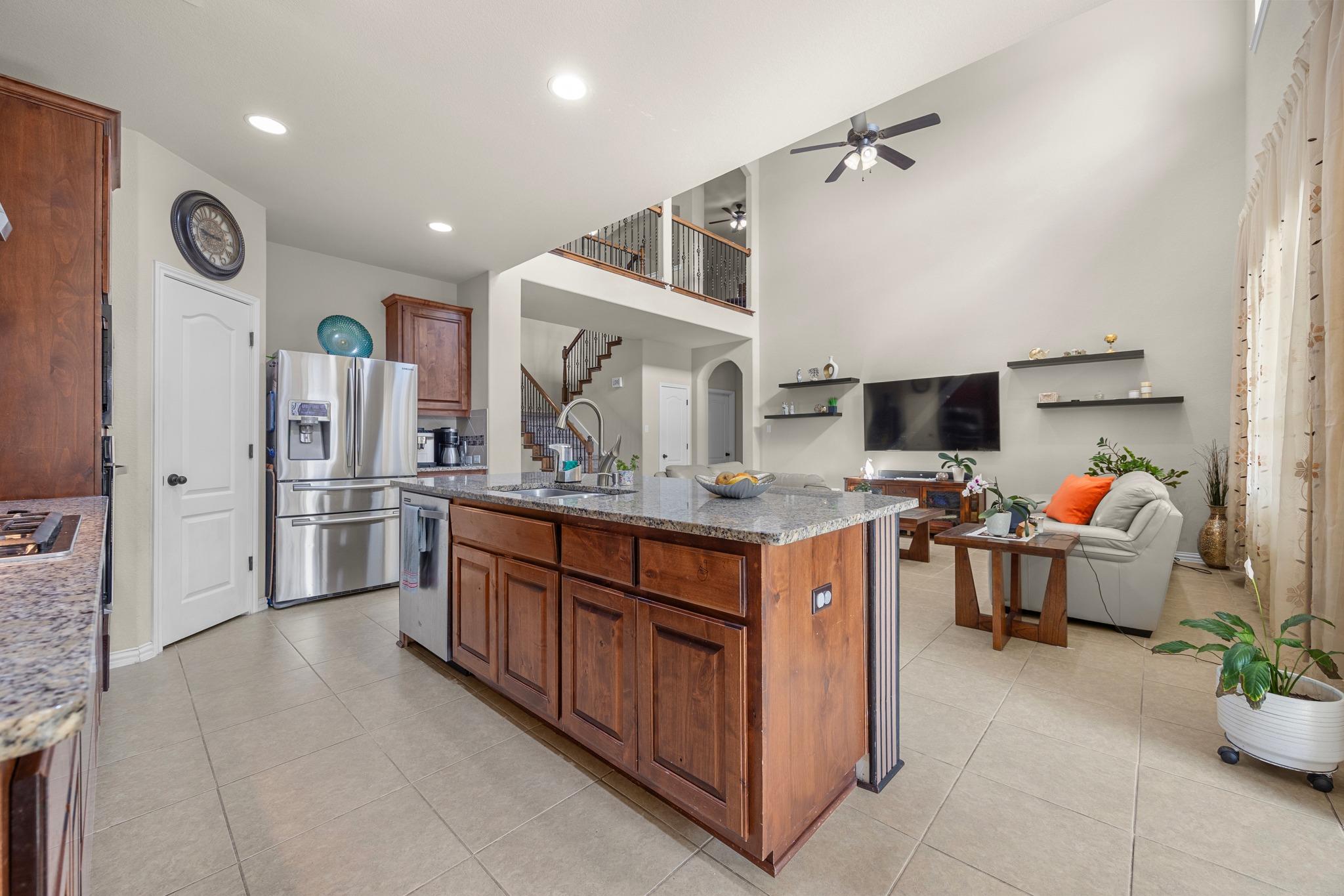 1955 Kempwood Loop, Round Rock, TX 78665