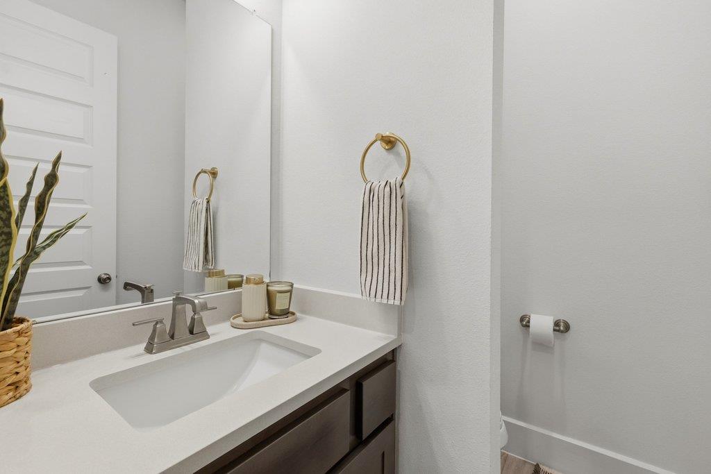 5824 Antelope Well Ln, Austin, TX 78738