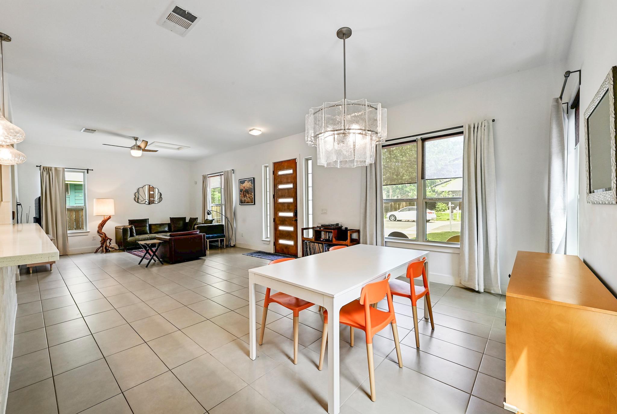 1002 Linden St, Austin, TX 78702