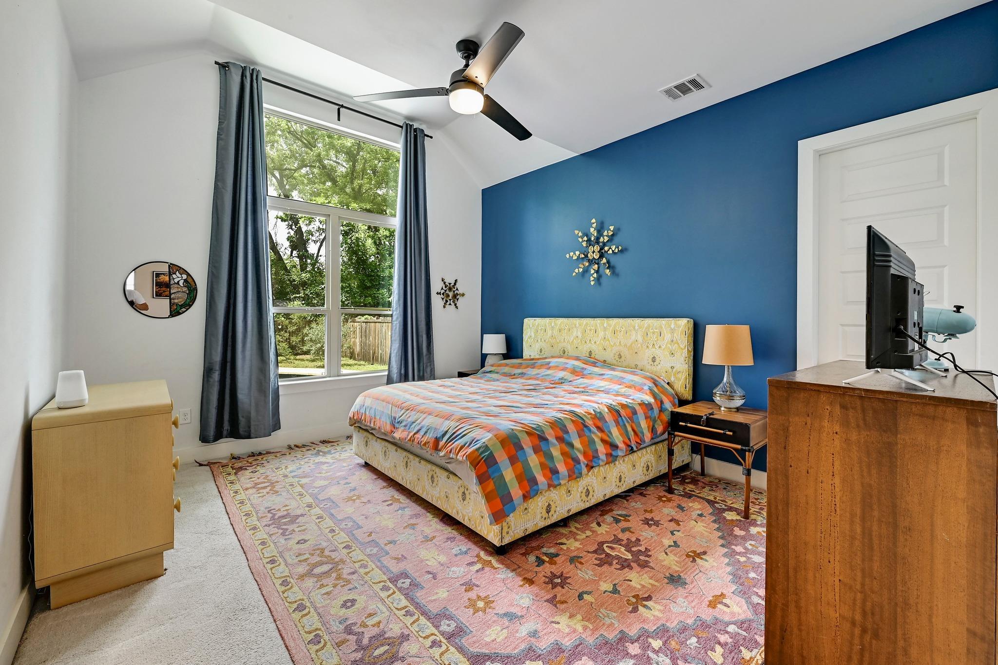 1002 Linden St, Austin, TX 78702