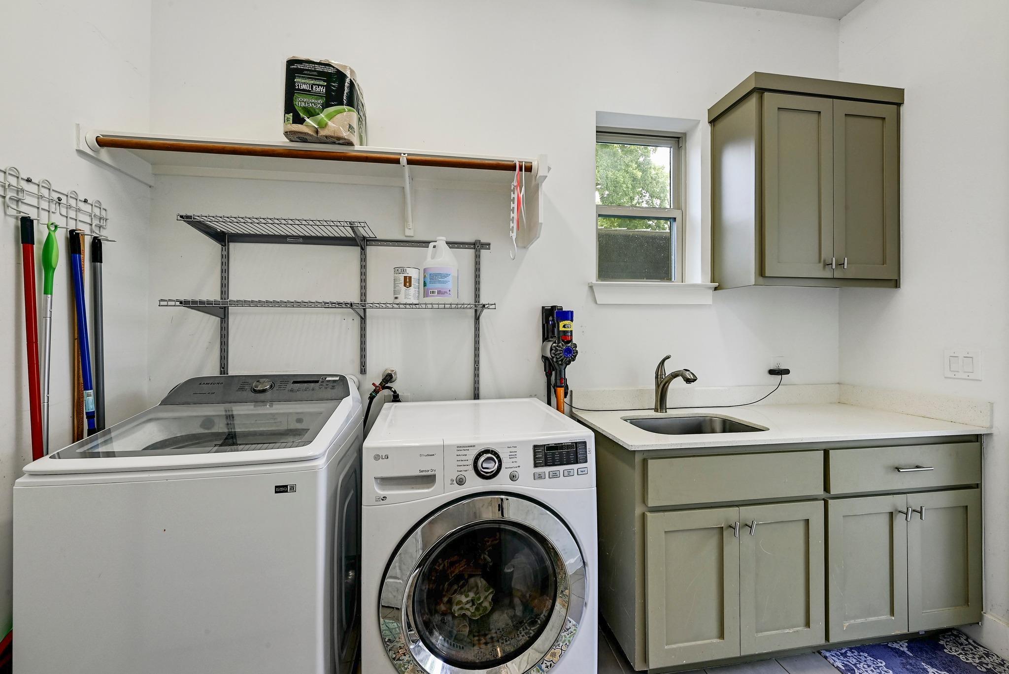 1002 Linden St, Austin, TX 78702