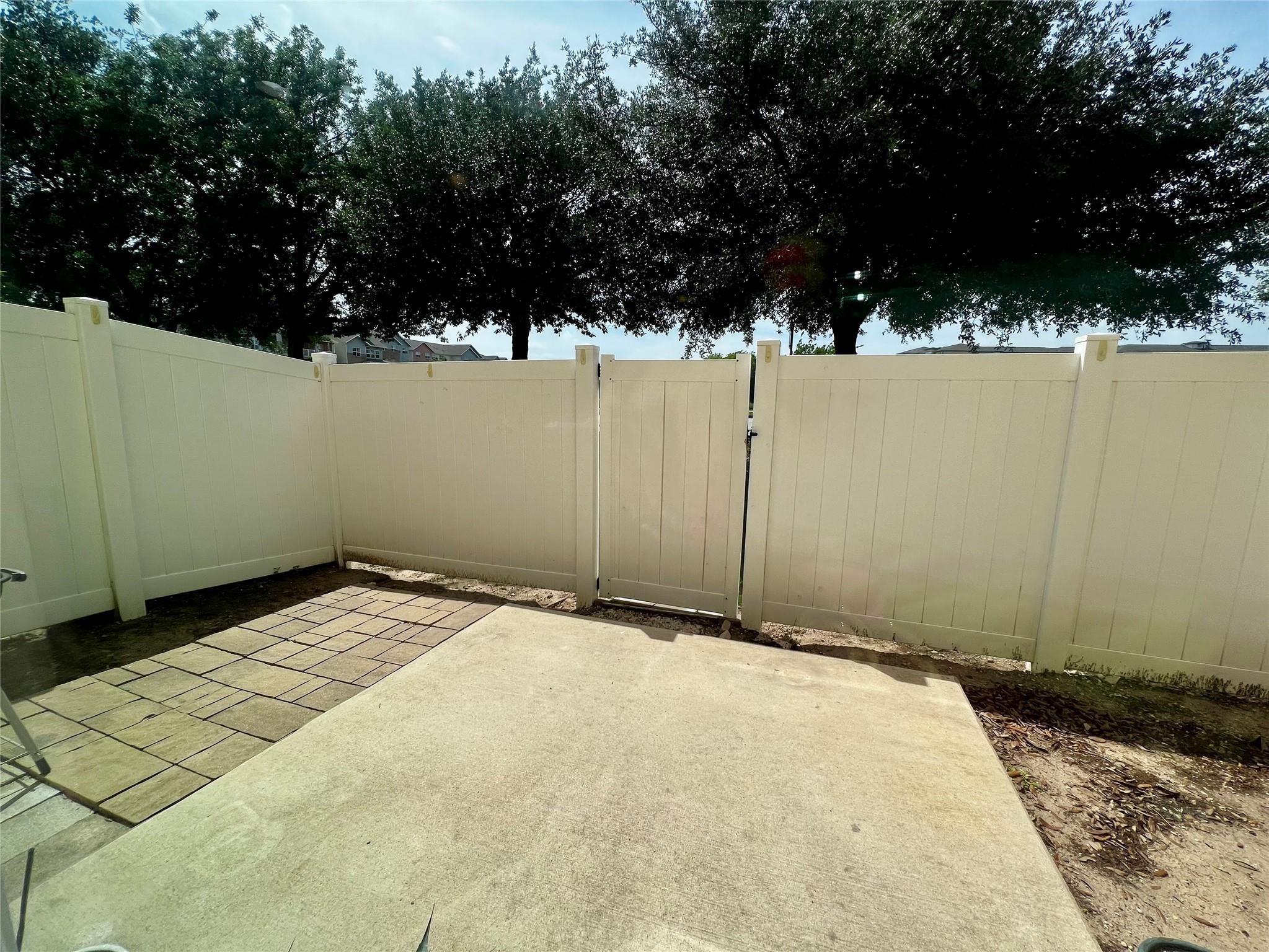 1900 Little Elm Trl # 3, Cedar Park, TX 78613