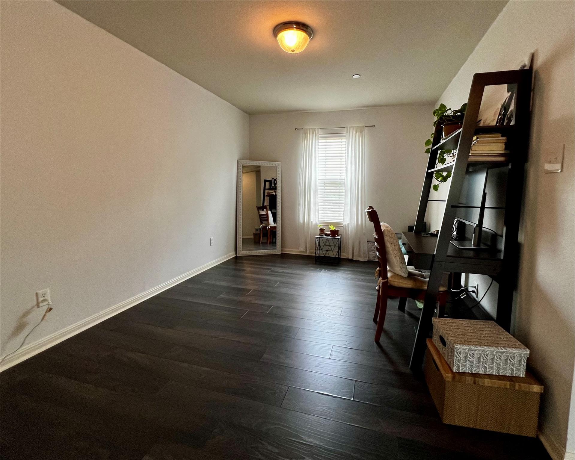 1900 Little Elm Trl # 3, Cedar Park, TX 78613