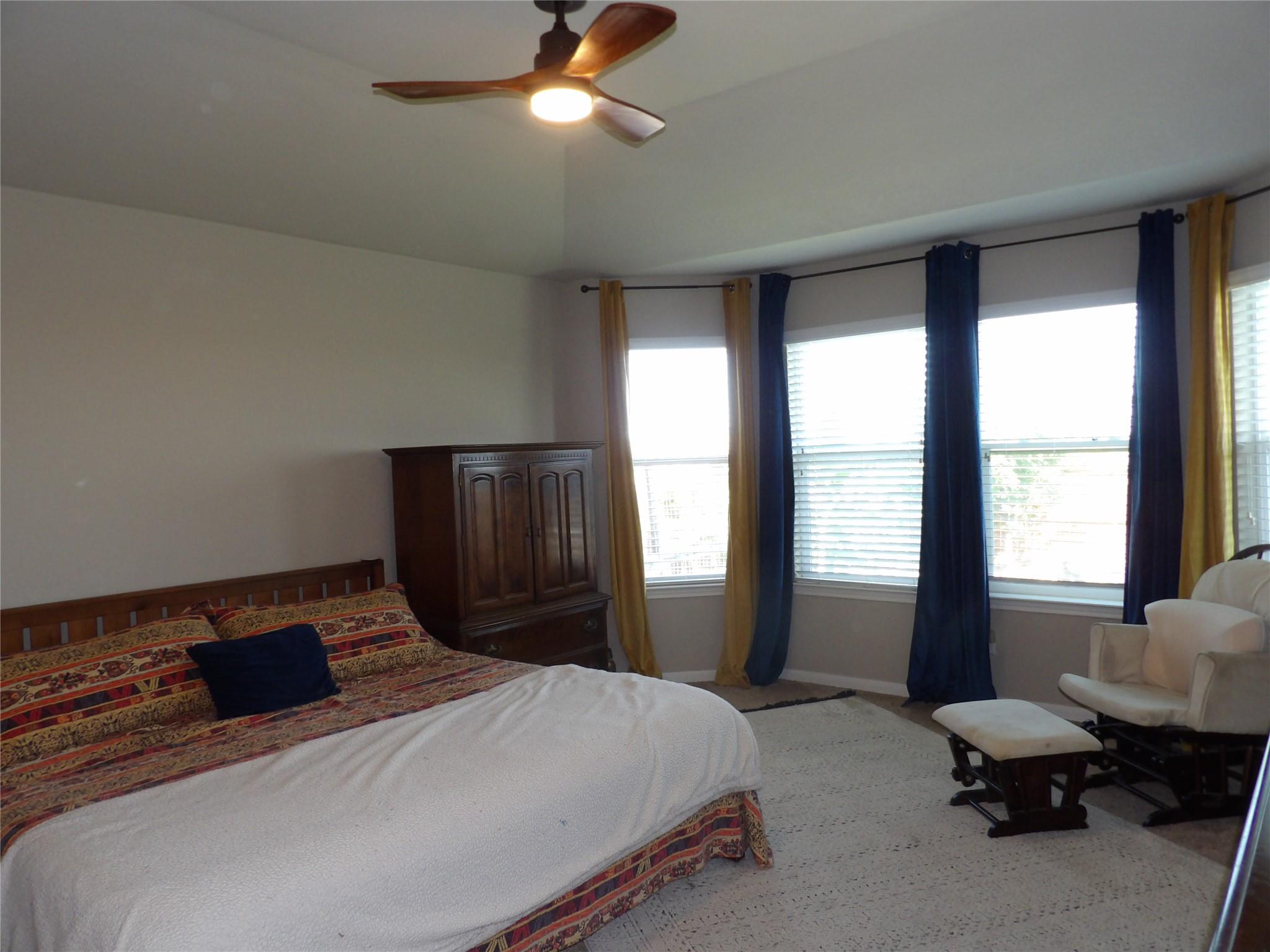 930 Pumpkin Rdg, New Braunfels, TX 78130