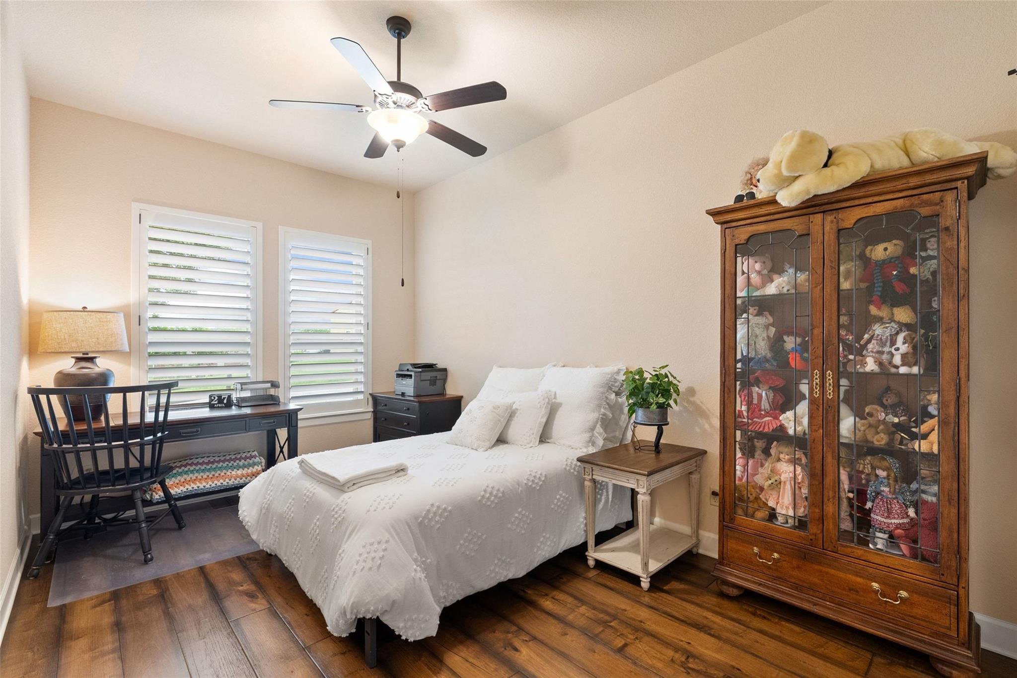 207 Emeralds Dr, Burnet, TX 78611