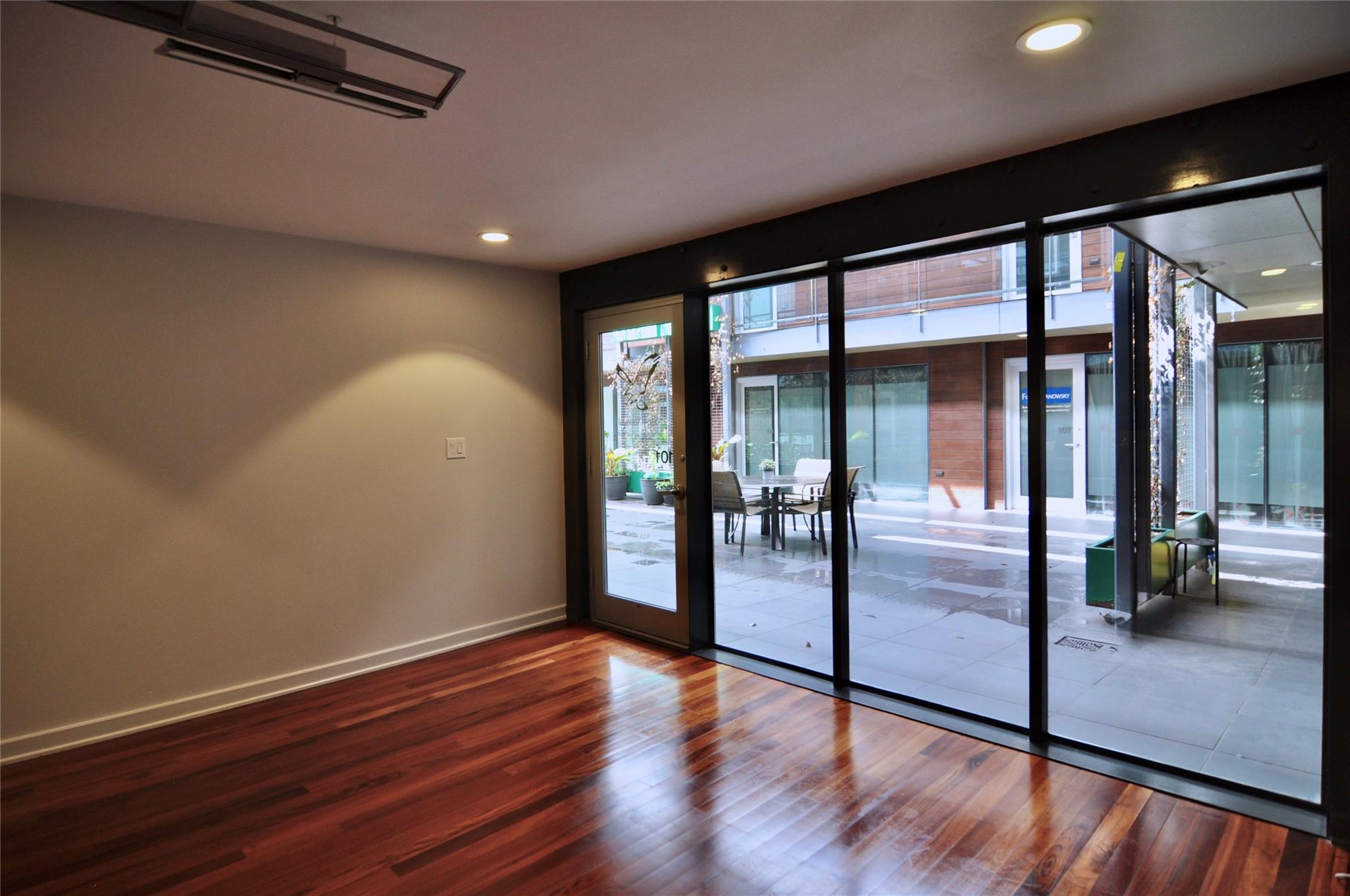 904 West Ave # 101, Austin, TX 78701