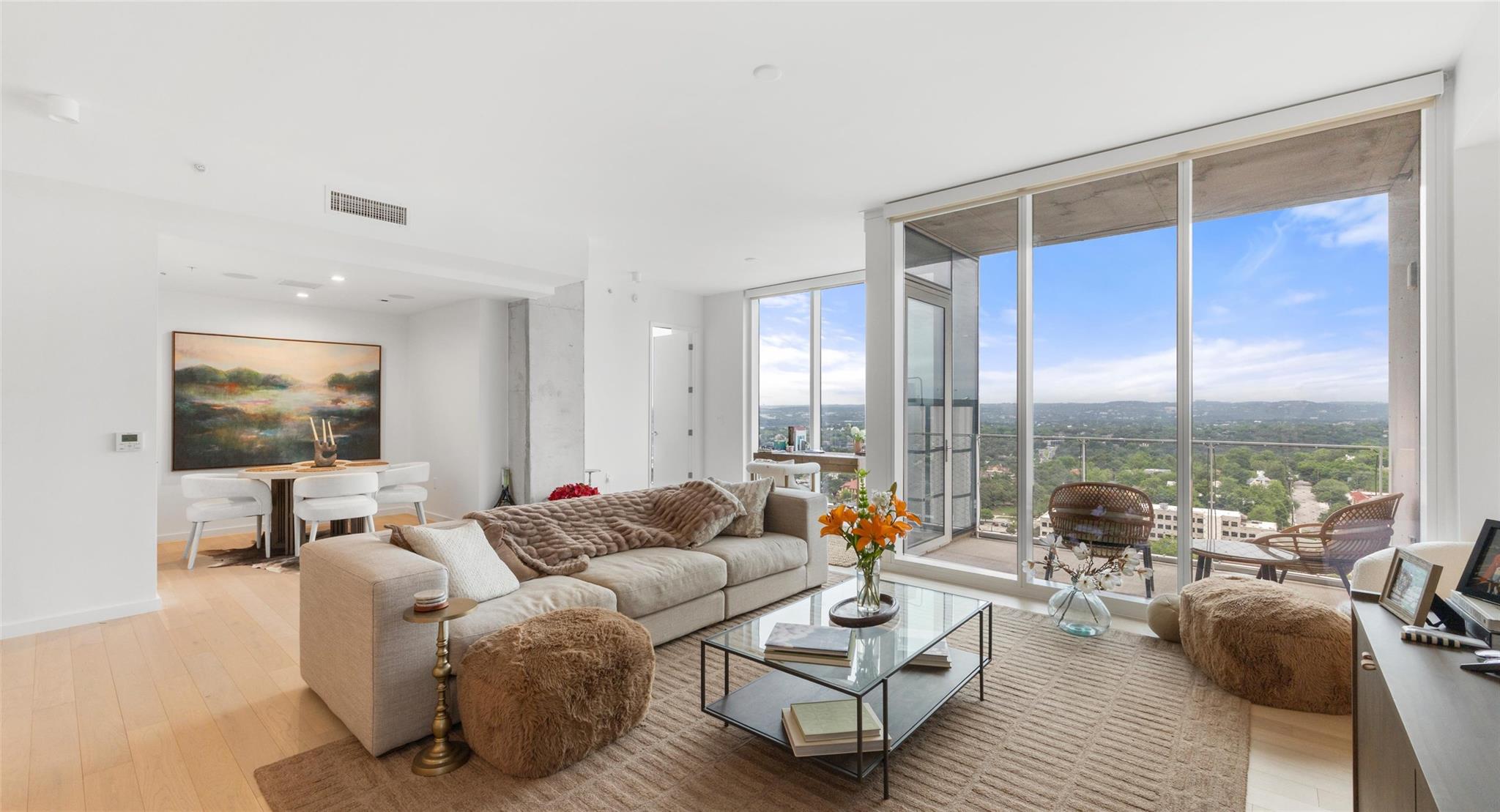 313 W 17th St # 1804, Austin, TX 78701