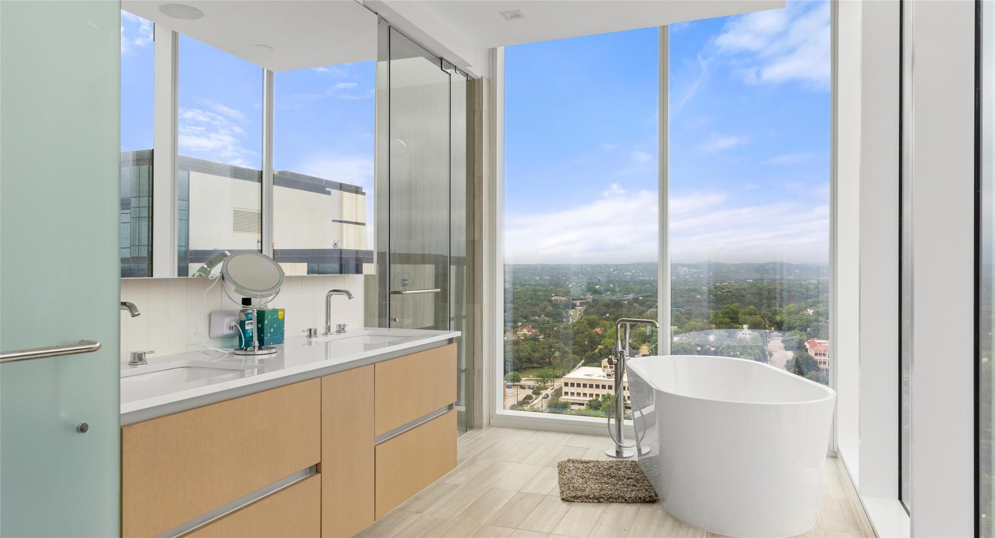 313 W 17th St # 1804, Austin, TX 78701