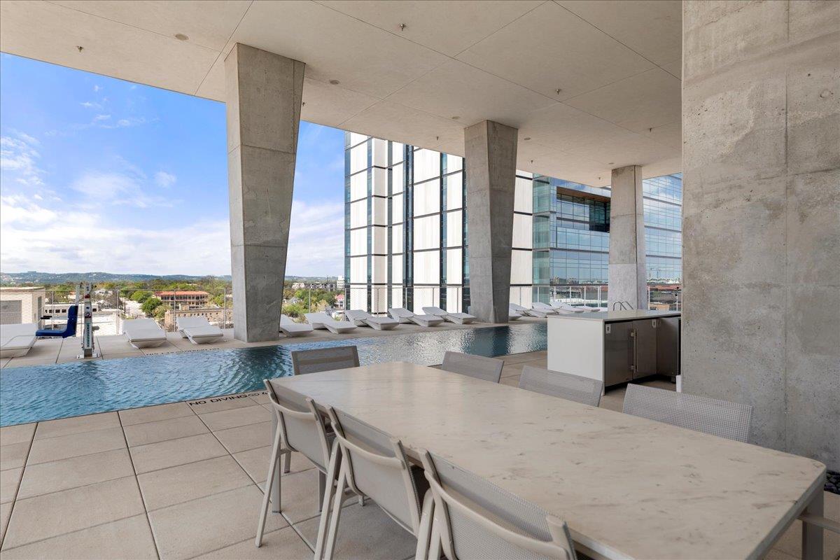 313 W 17th St # 1804, Austin, TX 78701