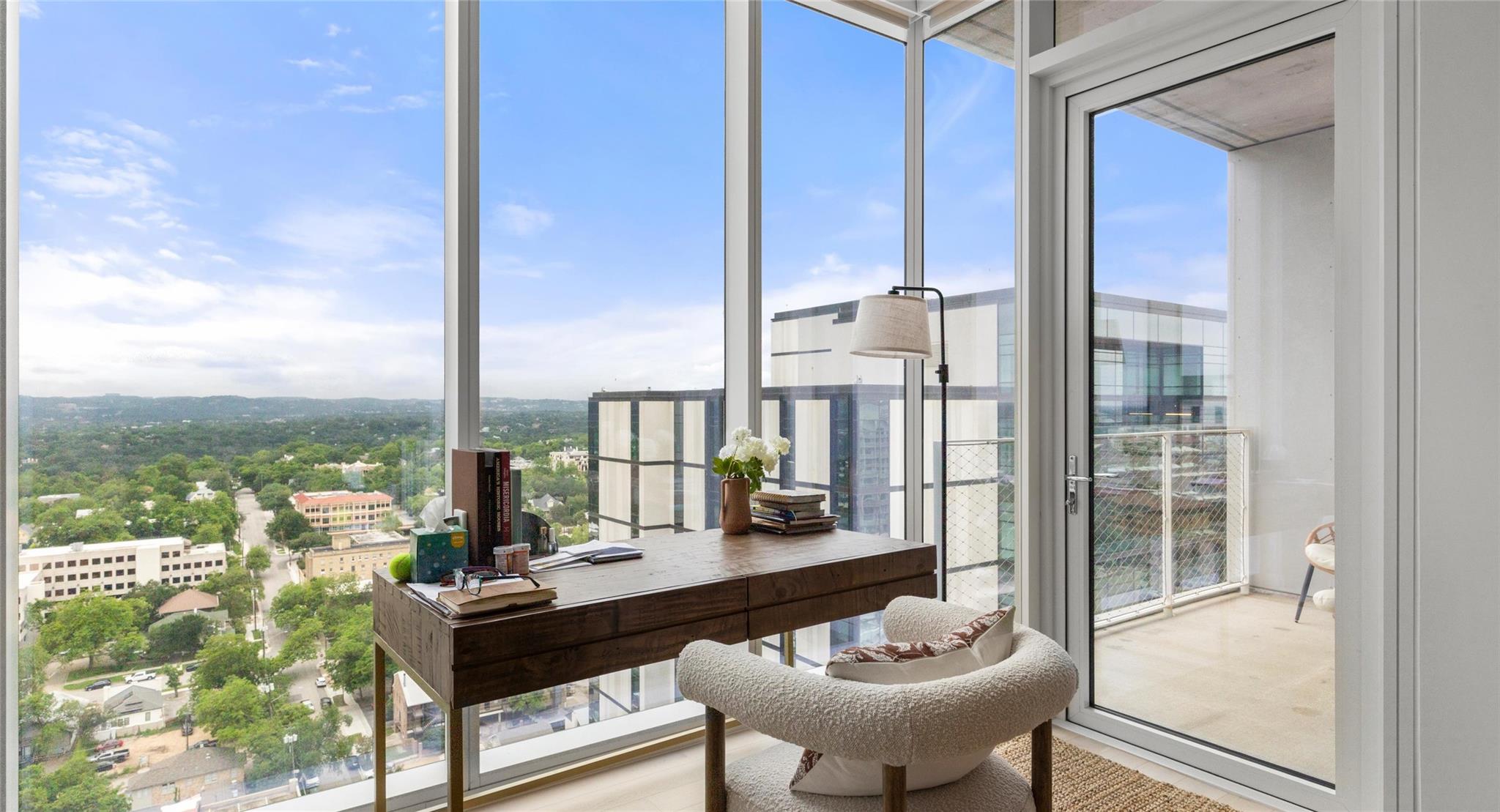 313 W 17th St # 1804, Austin, TX 78701