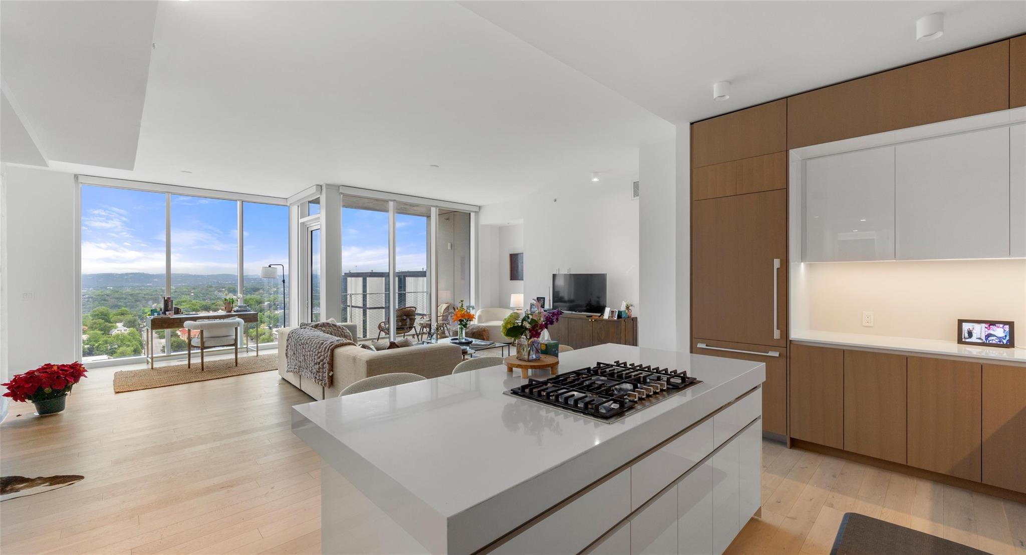 313 W 17th St # 1804, Austin, TX 78701