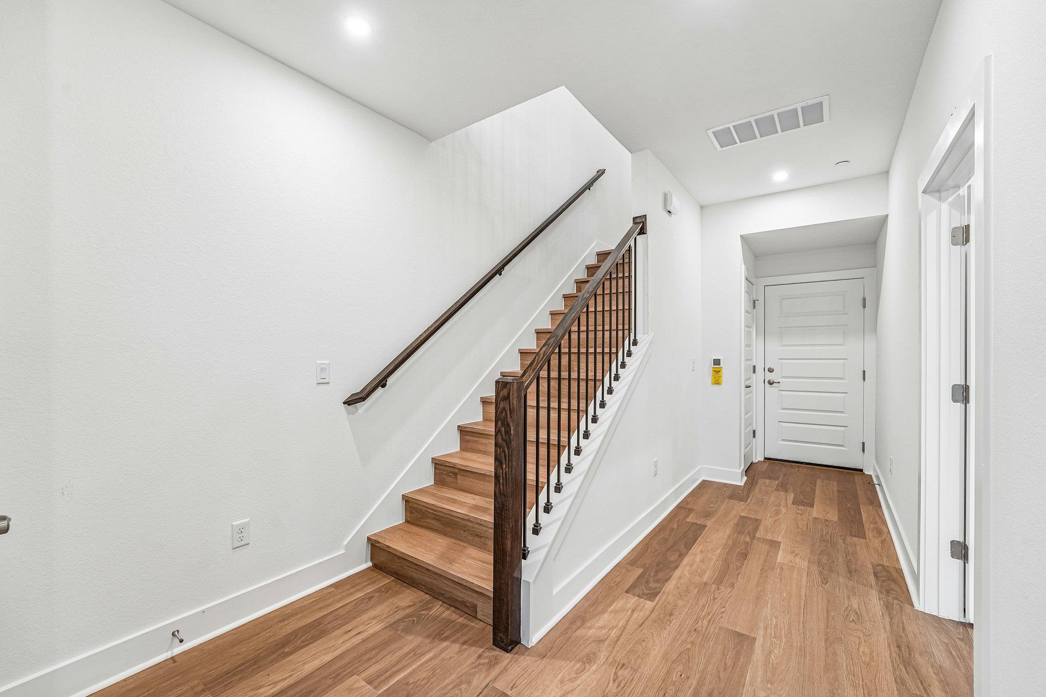 200 W 56th St # 2103, Austin, TX 78751