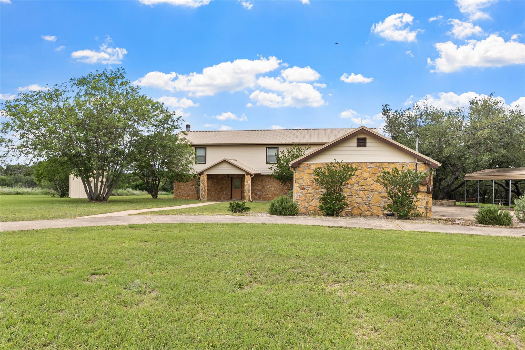 100 Vista Hermosa, Burnet, TX 78611