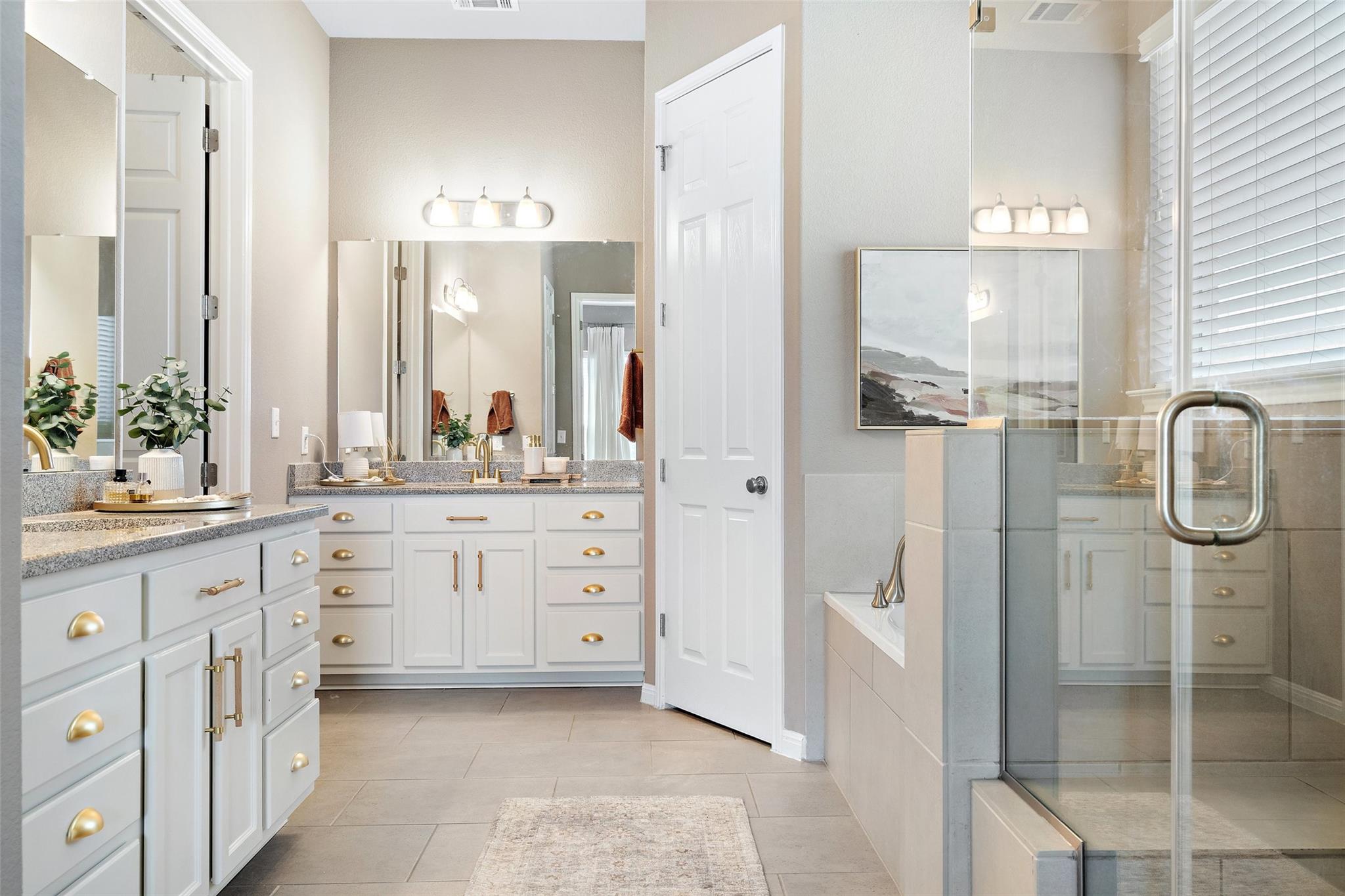 22104 Verbena Pkwy, Spicewood, TX 78669